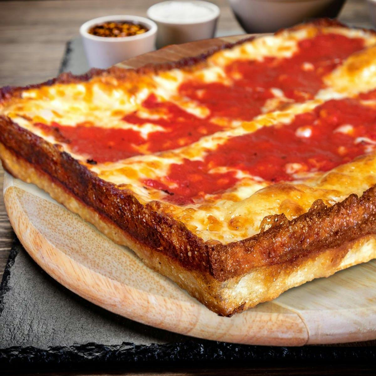 https://goldbelly.imgix.net/uploads/showcase_media_asset/image/129247/detroit-style-pizza-original-pepperoni-squares-4-pack.b122db5b3605704f88c3a3429e39808e.jpg?ixlib=rails-3.0.2