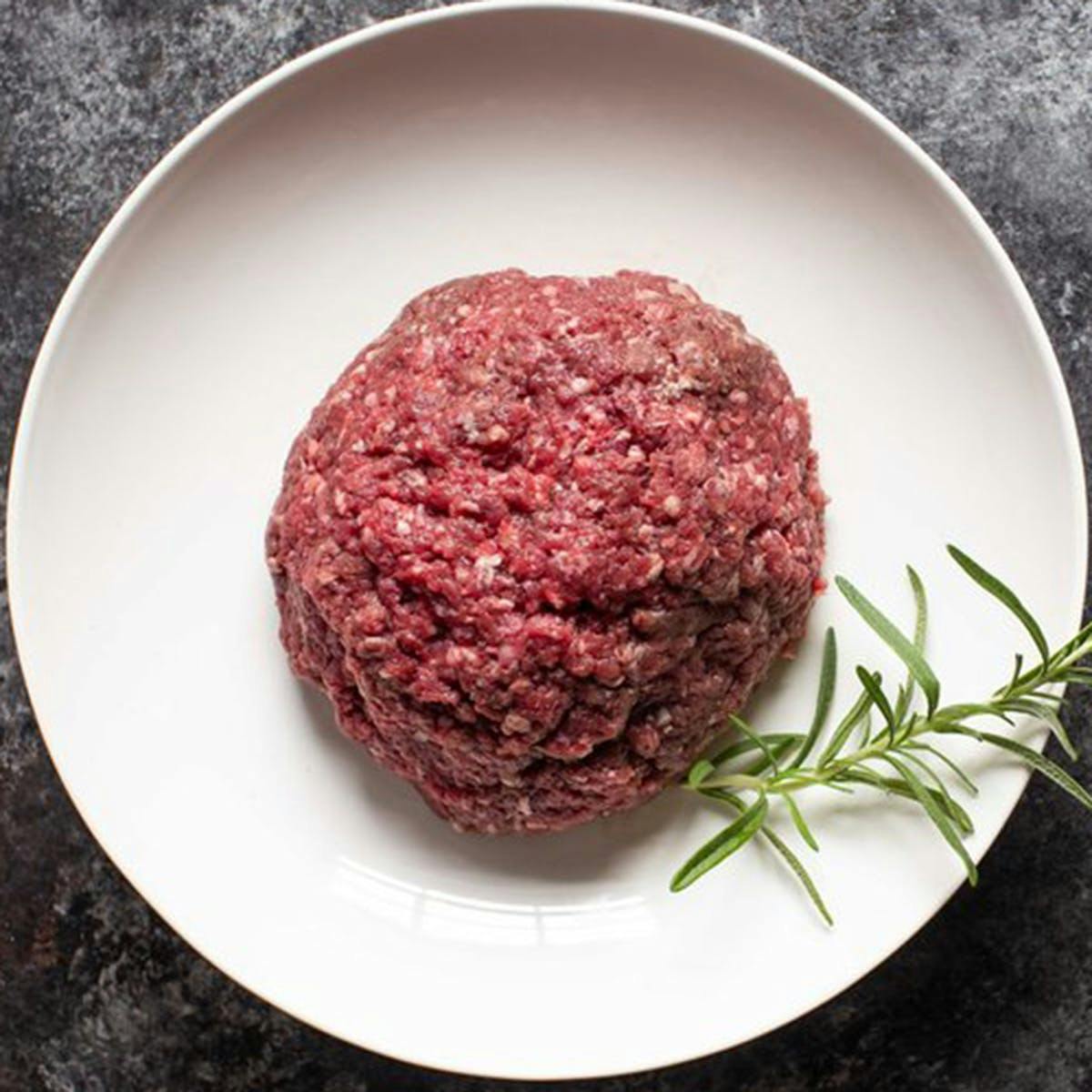 https://goldbelly.imgix.net/uploads/showcase_media_asset/image/131690/venison-ground-meat-1-lb.fcab4a2dea21da4869a603a516ebf839.jpg?ixlib=rails-3.0.2