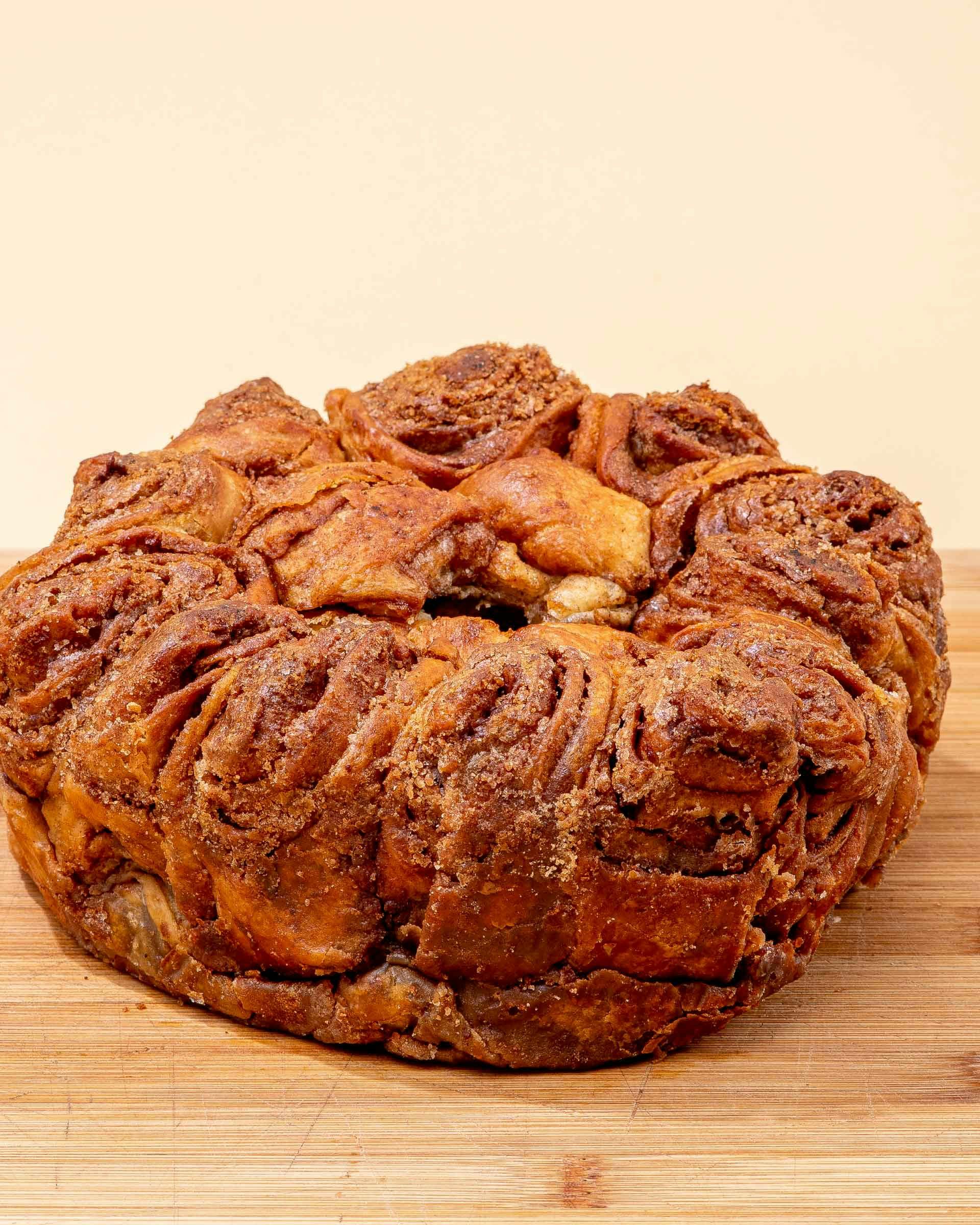 https://goldbelly.imgix.net/uploads/showcase_media_asset/image/131899/round-cinnamon-babka-kosher-2-pack.552b2d2e6097a251cf227e90ffcc62d3.jpg?ixlib=react-9.0.2&auto=format&ar=4%3A5