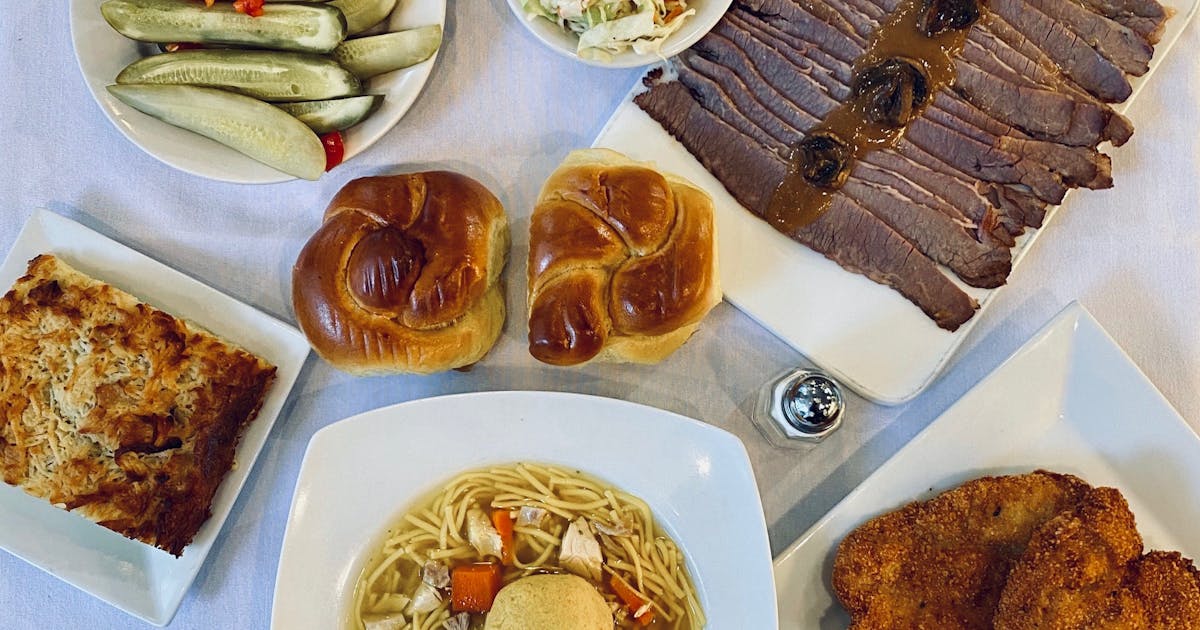 Glatt Kosher Shabbat Dinner by Mendy's Kosher Delicatessen Goldbelly