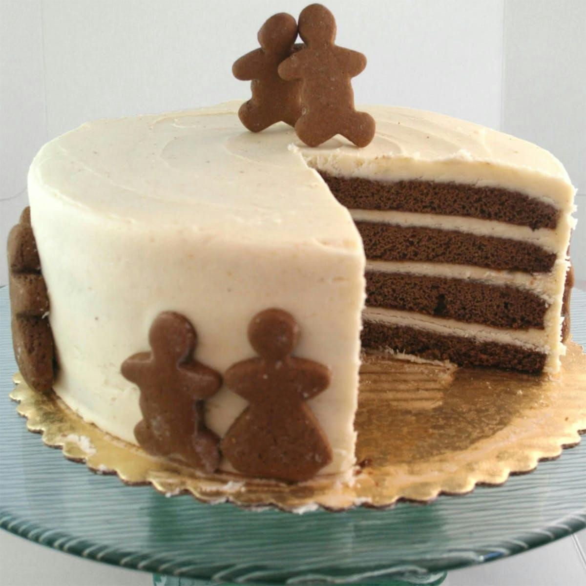 https://goldbelly.imgix.net/uploads/showcase_media_asset/image/133208/spiced-gingerbread-and-eggnog-cake.9a4bfa13be345001ac53e3d895431045.jpg?ixlib=react-9.0.2&auto=format&ar=1%3A1