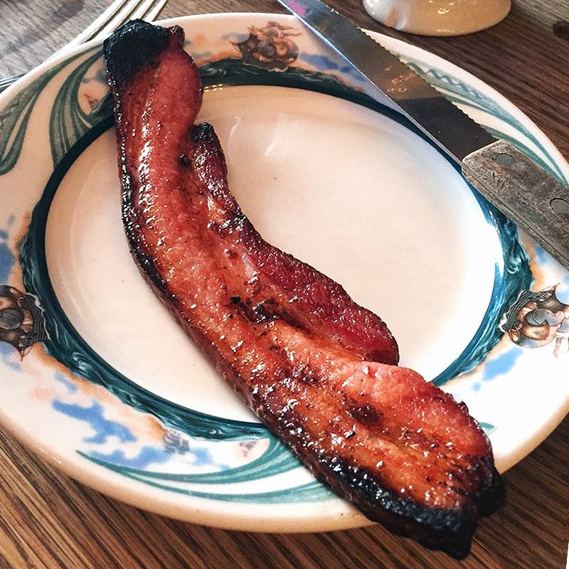 Peter Luger Extra Thick Cut Bacon - 6 Pack by Peter Luger Steak House - Alternate image 2