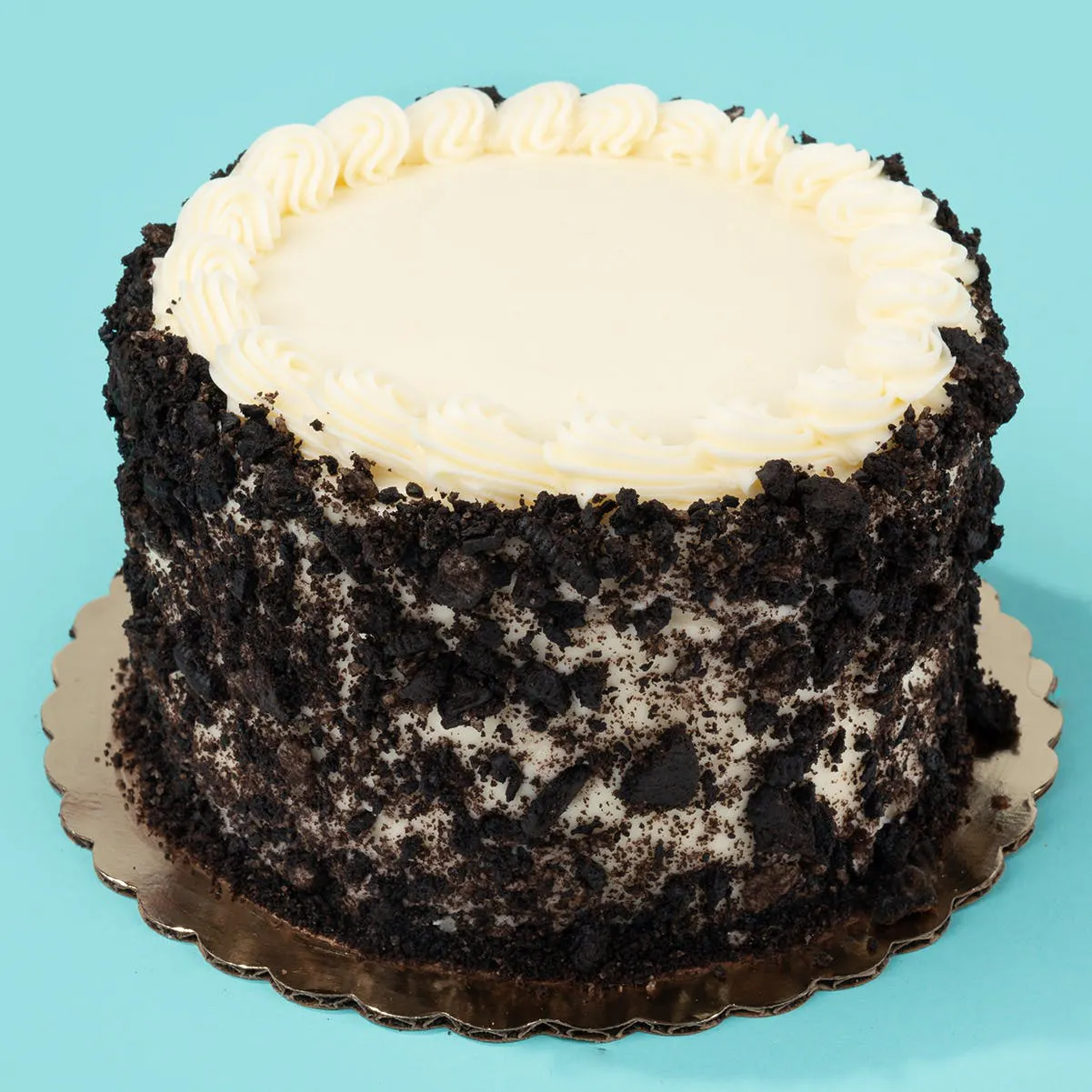 Rustika Cafe and Bakery - Vanilla Cookies and Cream Cake - 6"