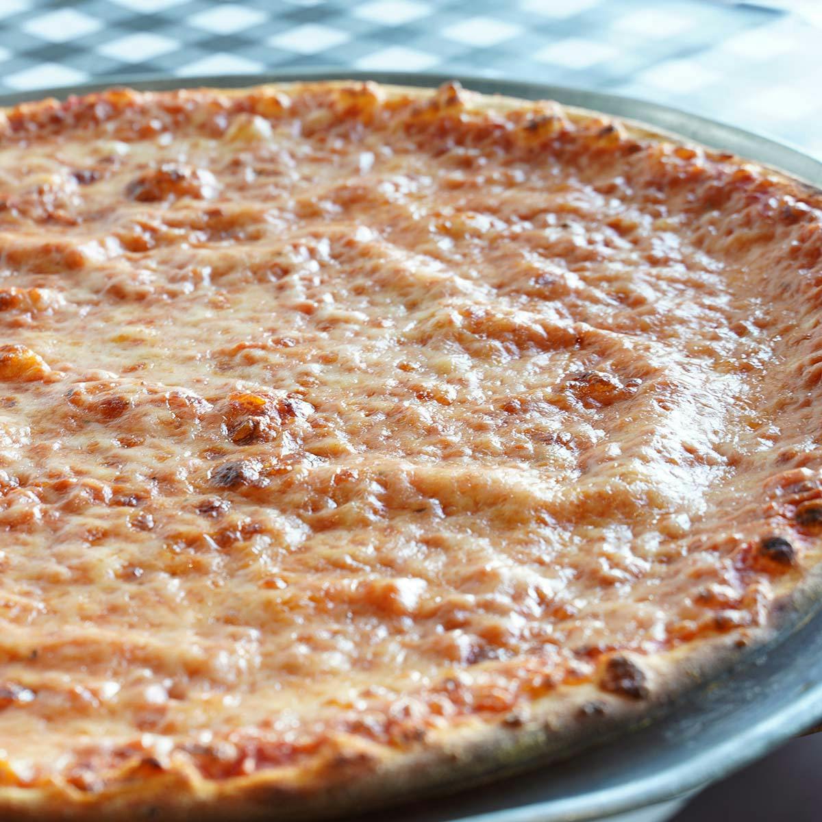 Crunchy Thin Pizza Best Seller - 4 Pack by Calabria Pizzeria - Alternate image 9