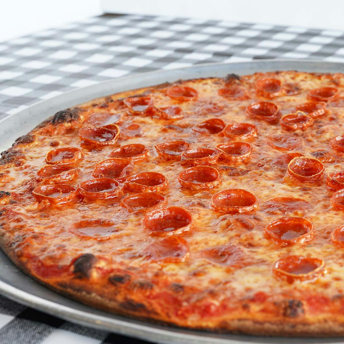 Crunchy Thin Pizza Sampler - 6 Pack by Calabria Pizzeria - Alternate image 15