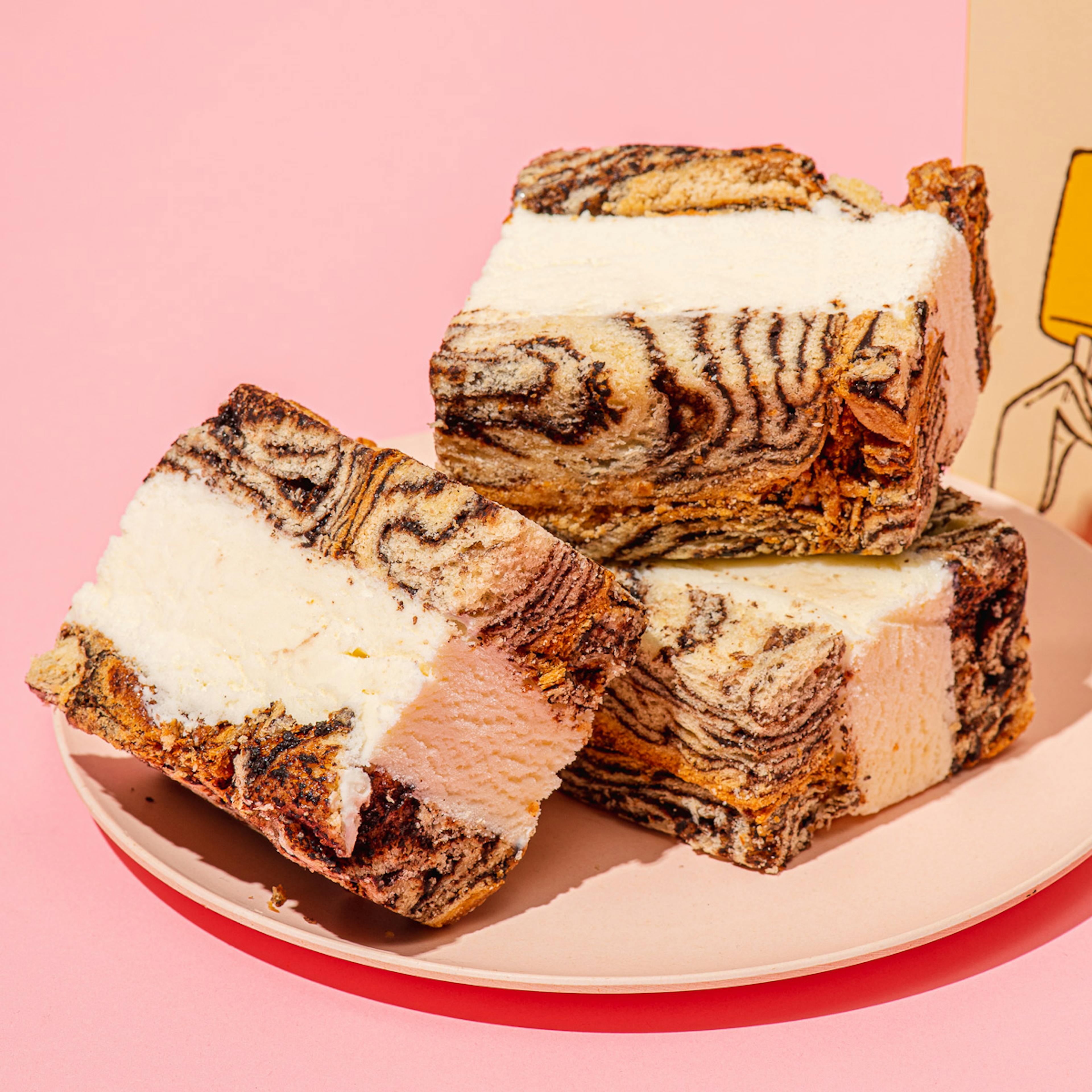 Babka Ice Cream Sandwiches - 6 Pack by La Newyorkina