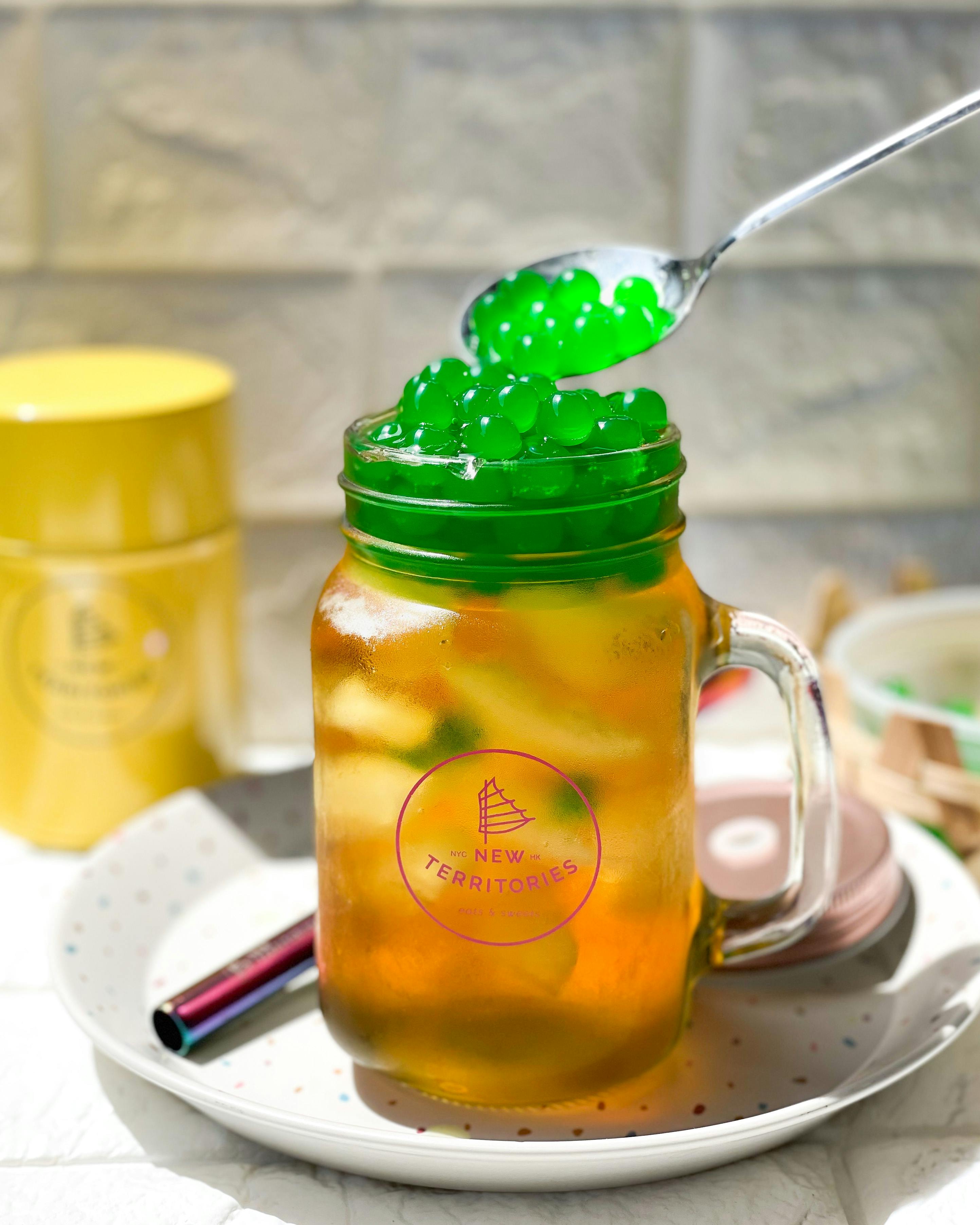 Bubble Tea Kit Gift Set Popping Boba, Bubble Tea Powder, Cups and Gift Bag Boba  Tea Gifts 6 Servings 