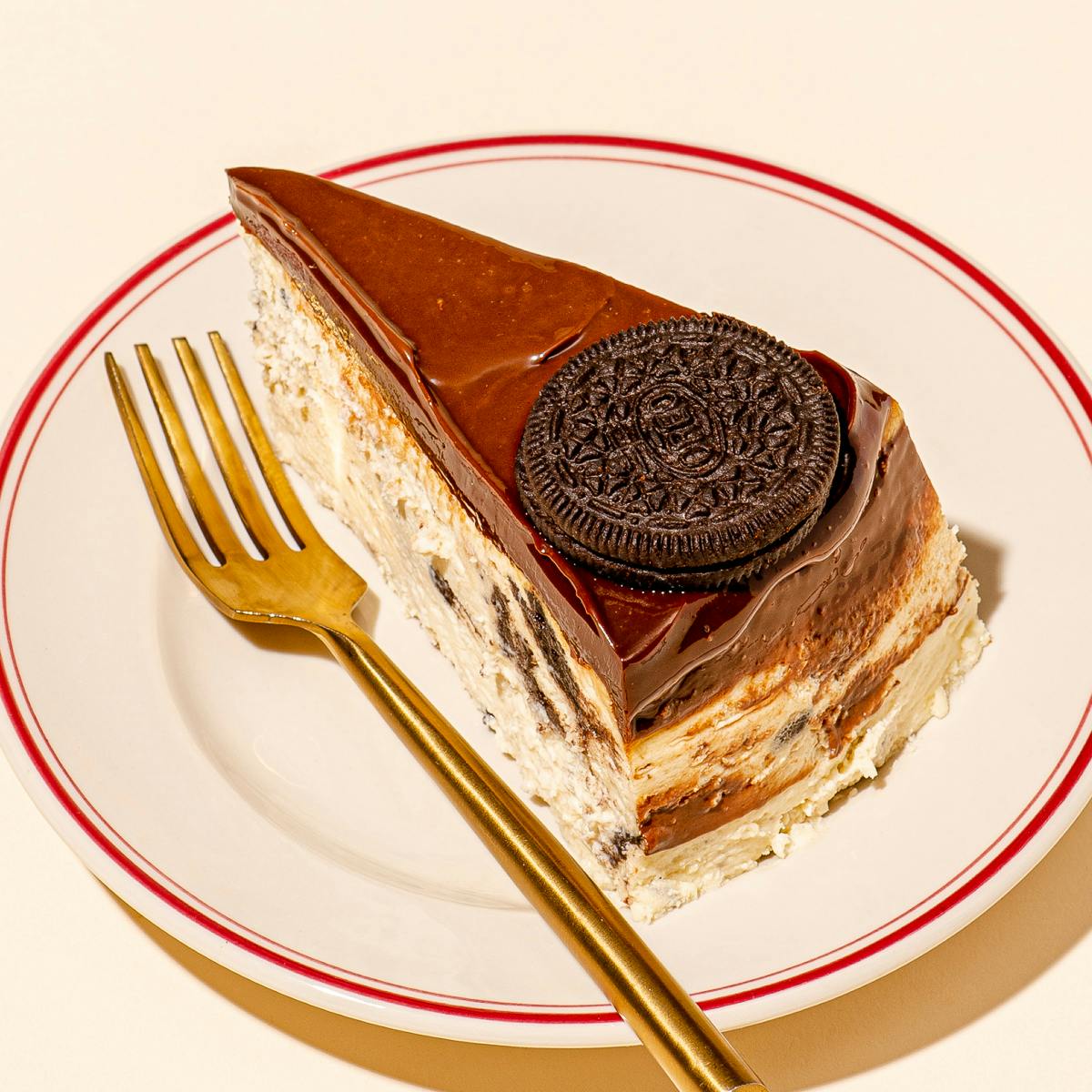 Oreo Cheesecake by Clinton Station Diner - Alternate image 3