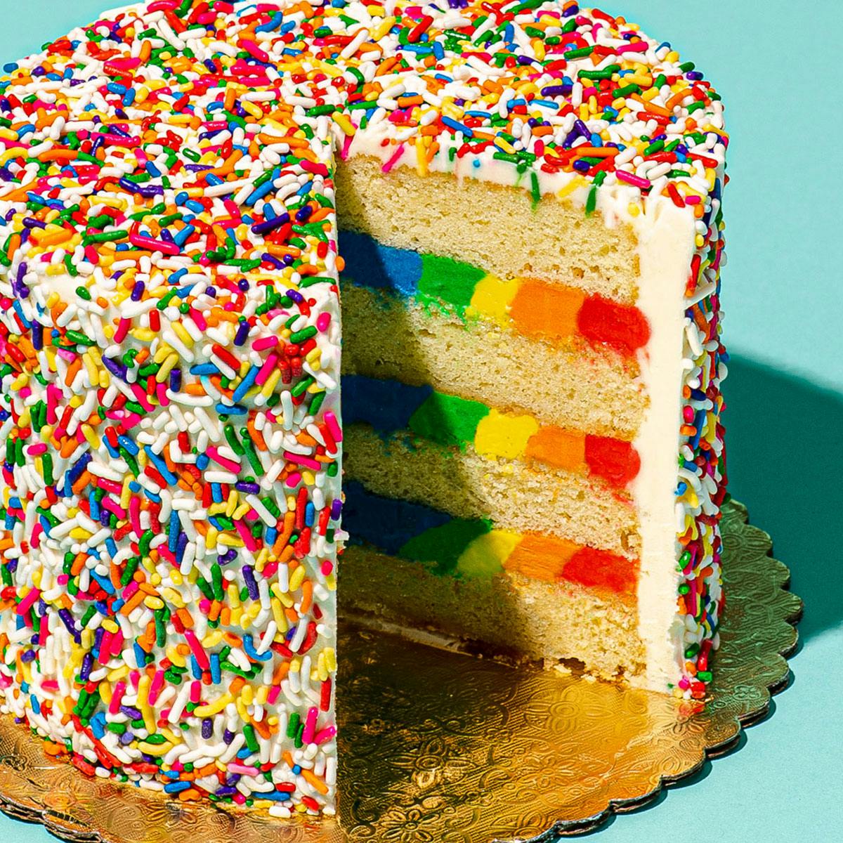Rainbow Cake that actually bakes in rainbow layers!! - YouTube