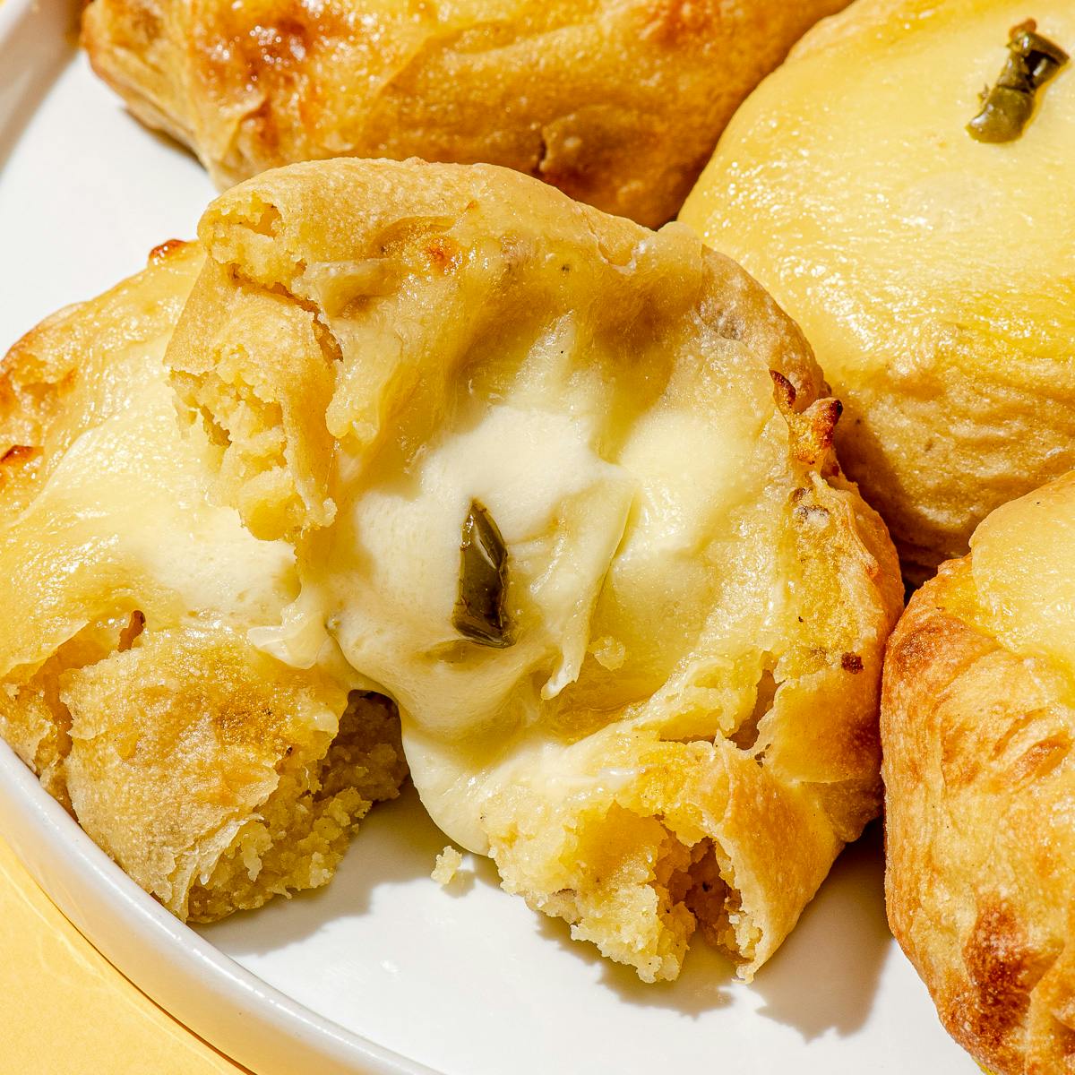 Jalapeño and Mozzarella Knish (Kosher) by Yonah Schimmel Knishes - Alternate image 1