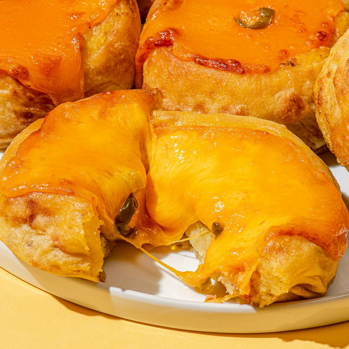 Jalapeño with Cheddar Knish (Kosher) by Yonah Schimmel Knishes - Alternate image 2