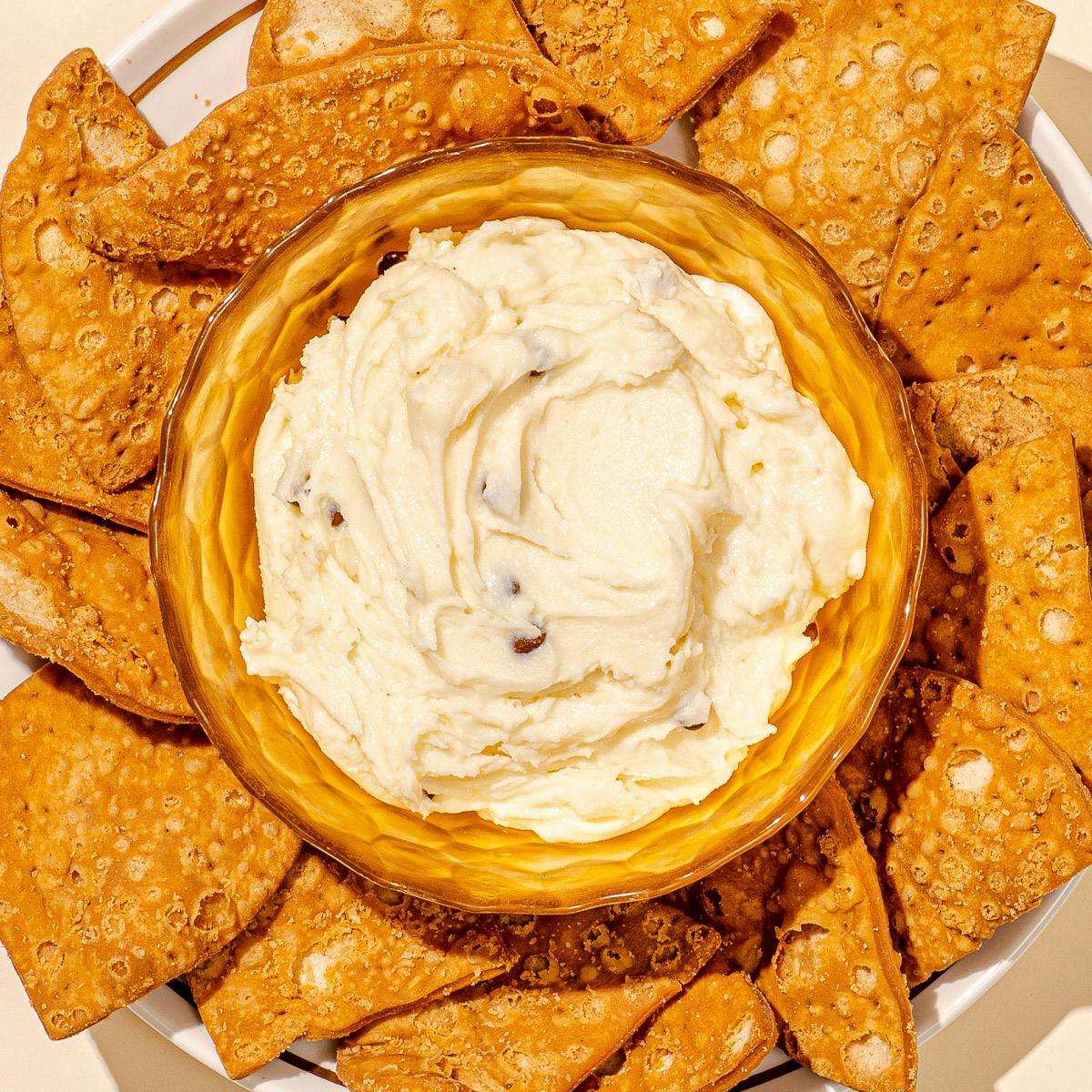 Cannoli Chips & Dip by Veniero's - Alternate image 3