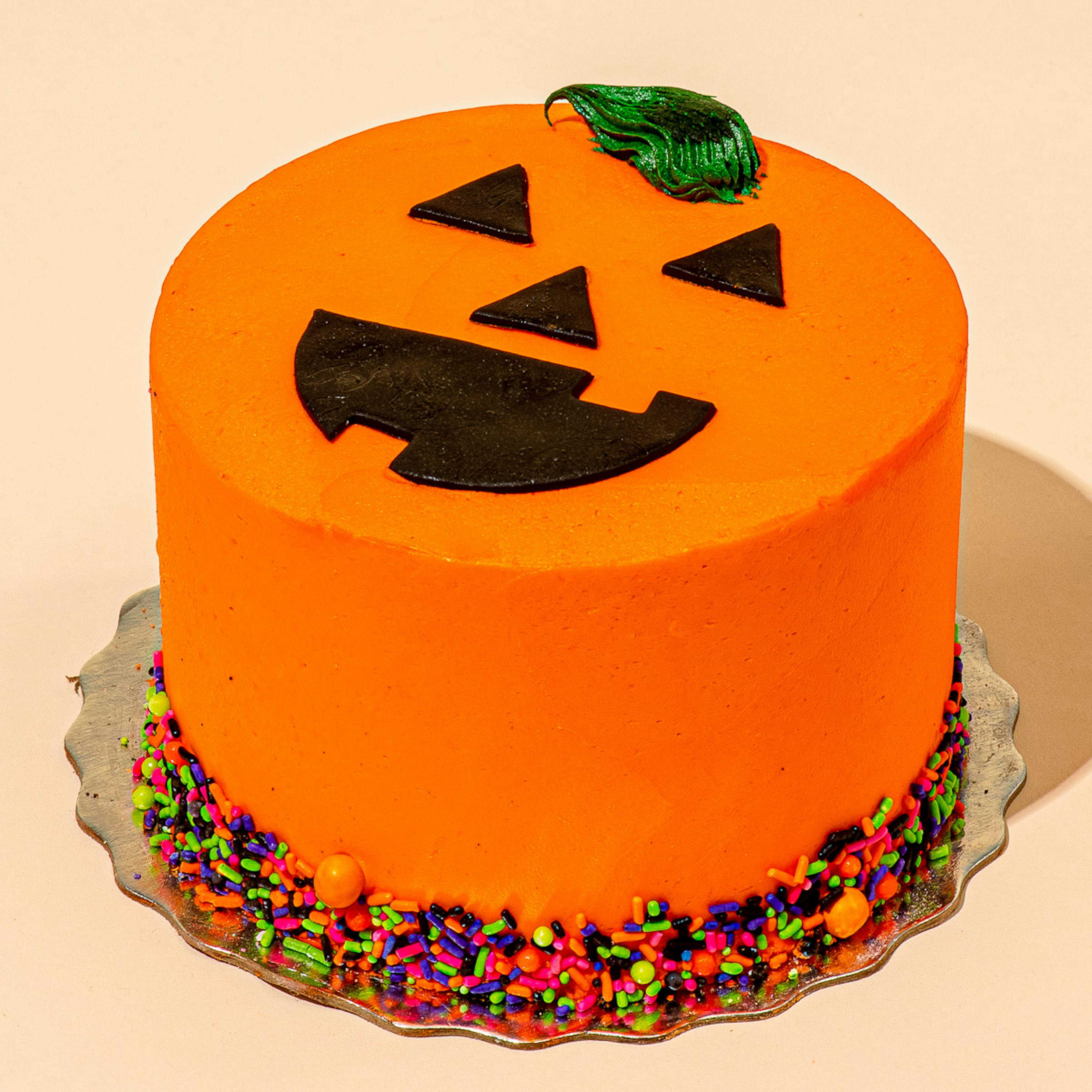 Peanut Butter Jack-O-Lantern Cake by Duff Goldman - Alternate image 2