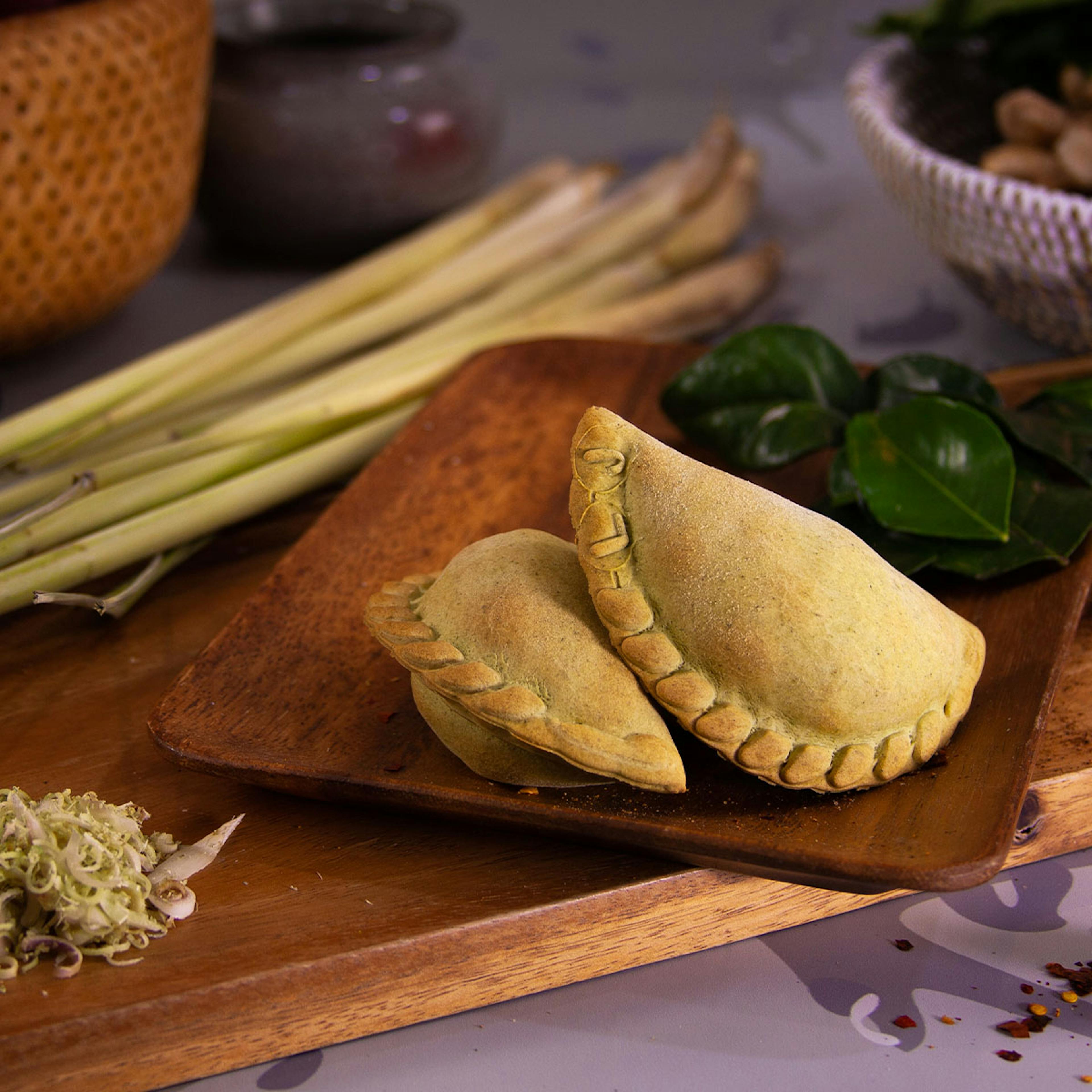 Lemongrass Pulled Jackfruit Empanadas - 8 Pack by Nuchas