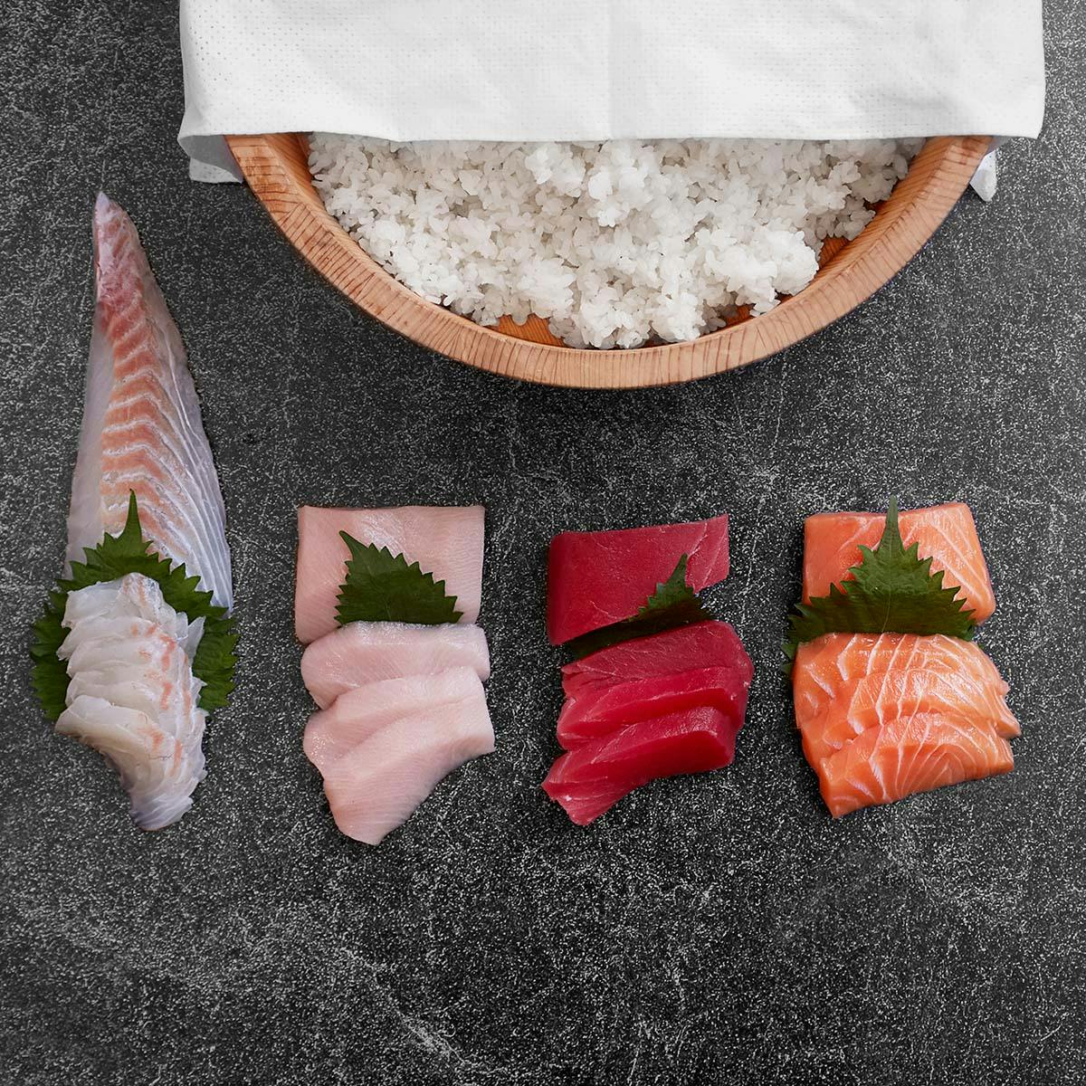 Sashimi Kit for 4 by MakiMaki