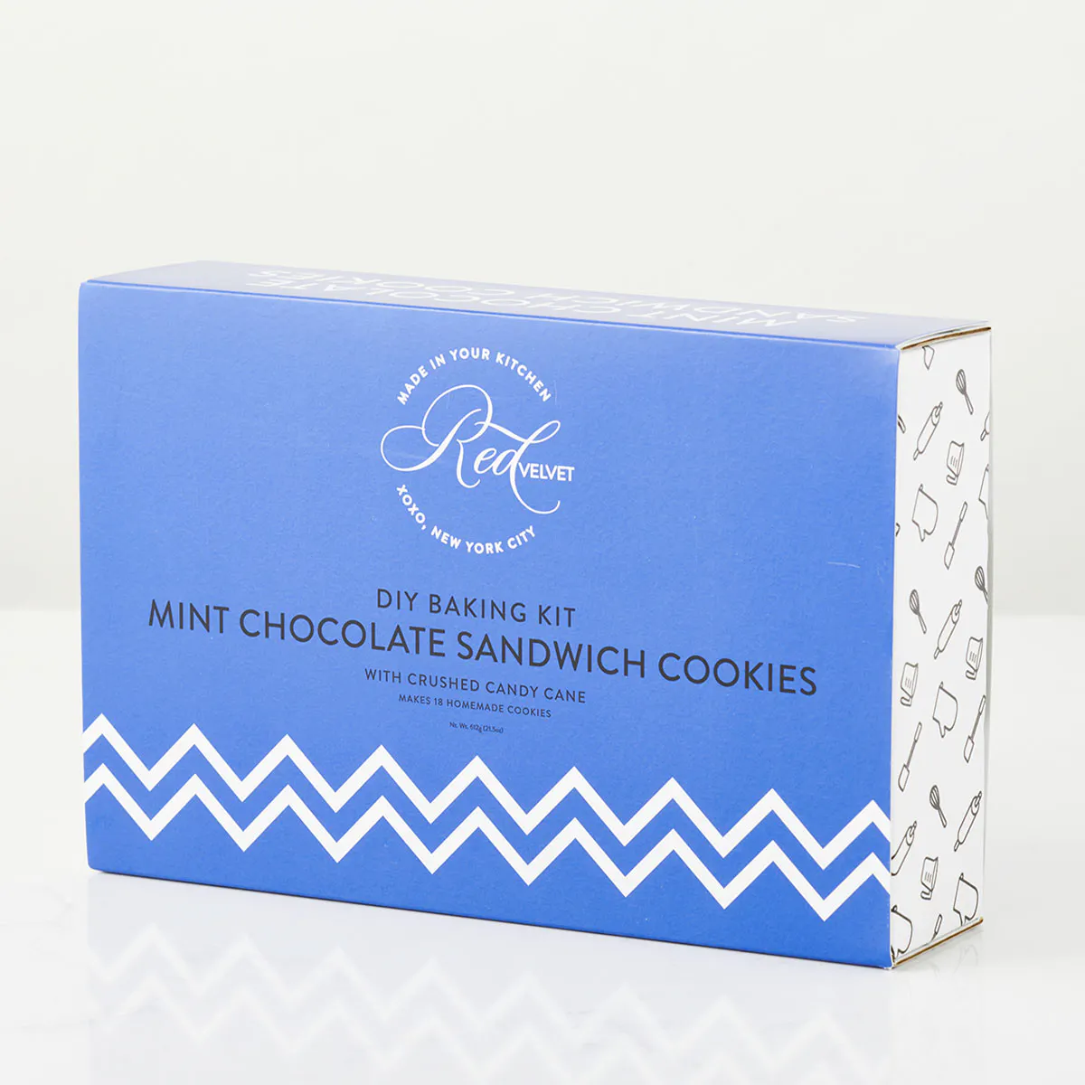 Holiday Mint Chocolate Sandwich Cookies DIY Baking Kit by Red Velvet NYC - Alternate image 7