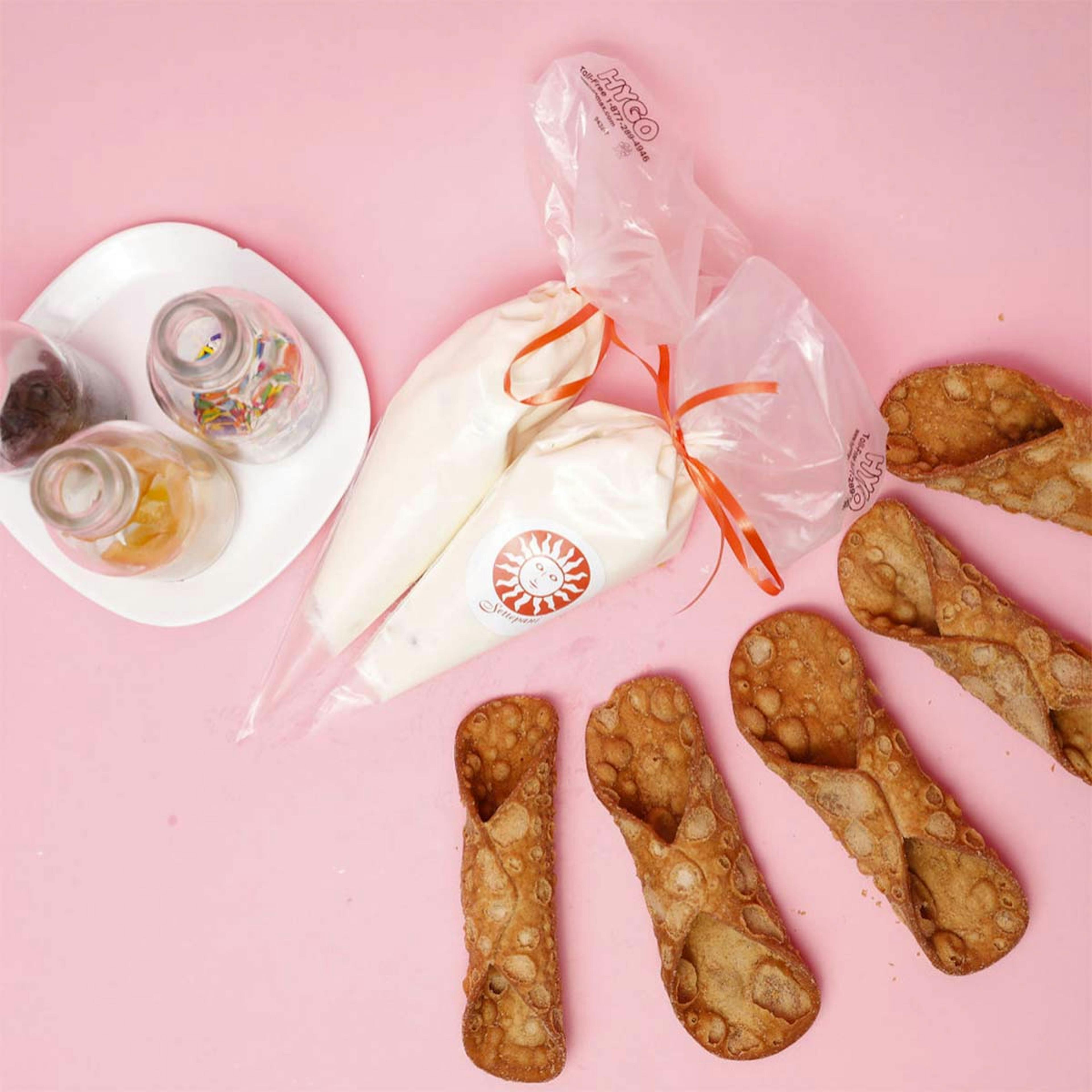 Classic Cannoli Kit - 6 Pack by Settepani Restaurant & Bakery - Alternate image 4