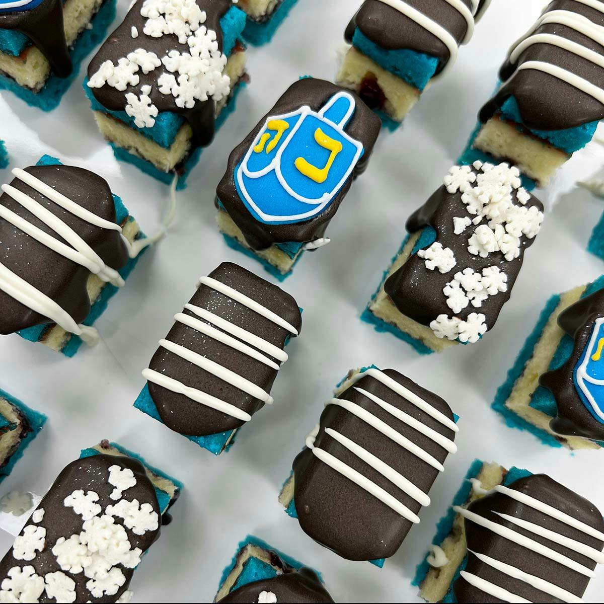 Hanukkah Rainbow Cookies - 20 Pack by Zola Bakes