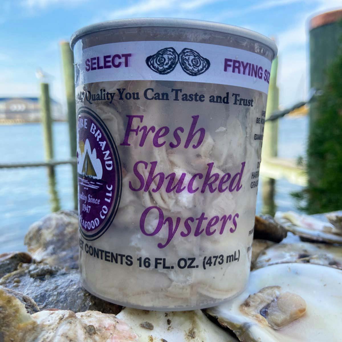 https://goldbelly.imgix.net/uploads/showcase_media_asset/image/150955/HarrisCrabHouse-Shucked-Oysters-2-Pints-Product.jpg?ixlib=rails-3.0.2