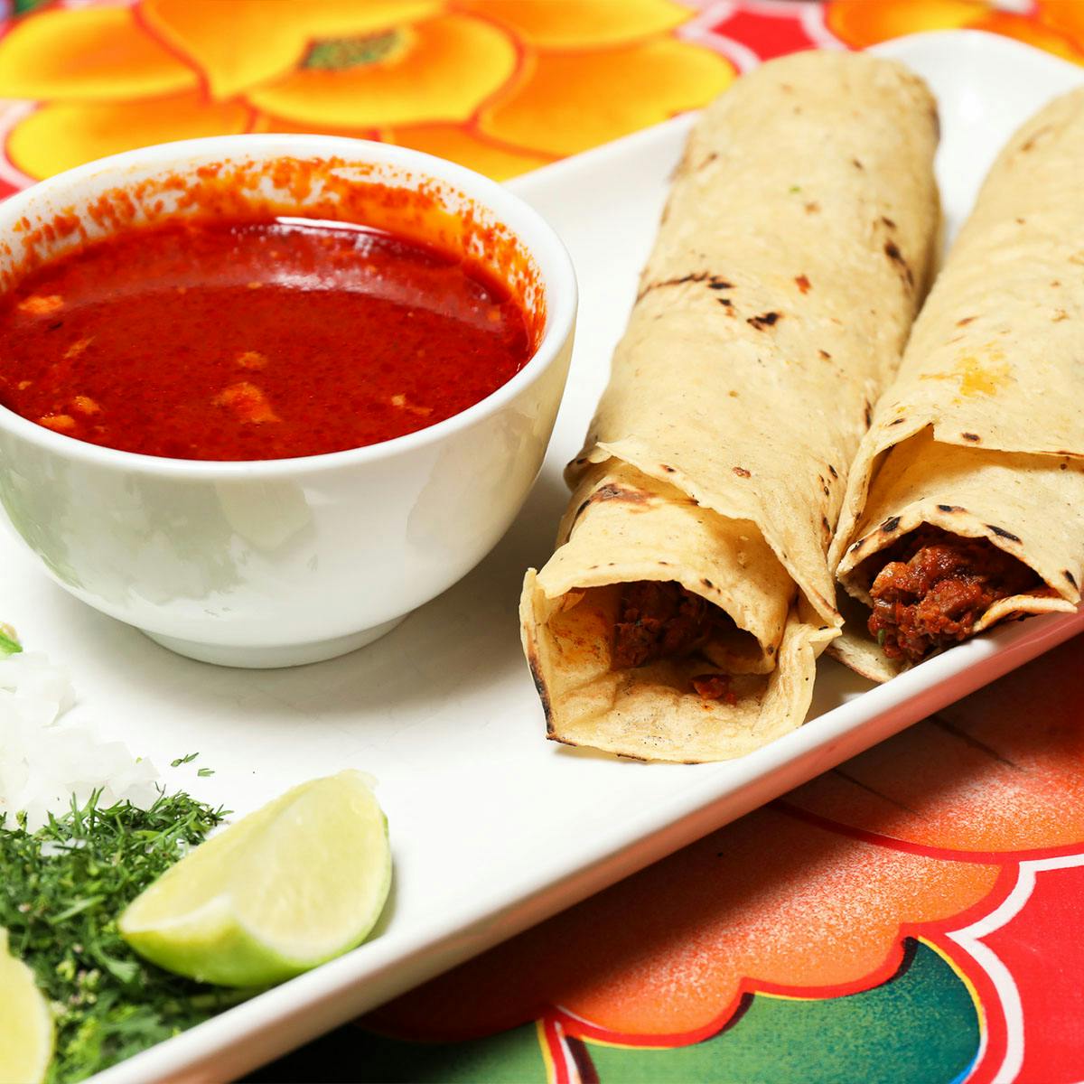 Tacos de Barbacoa Kit - 16 Pack by Guelaguetza