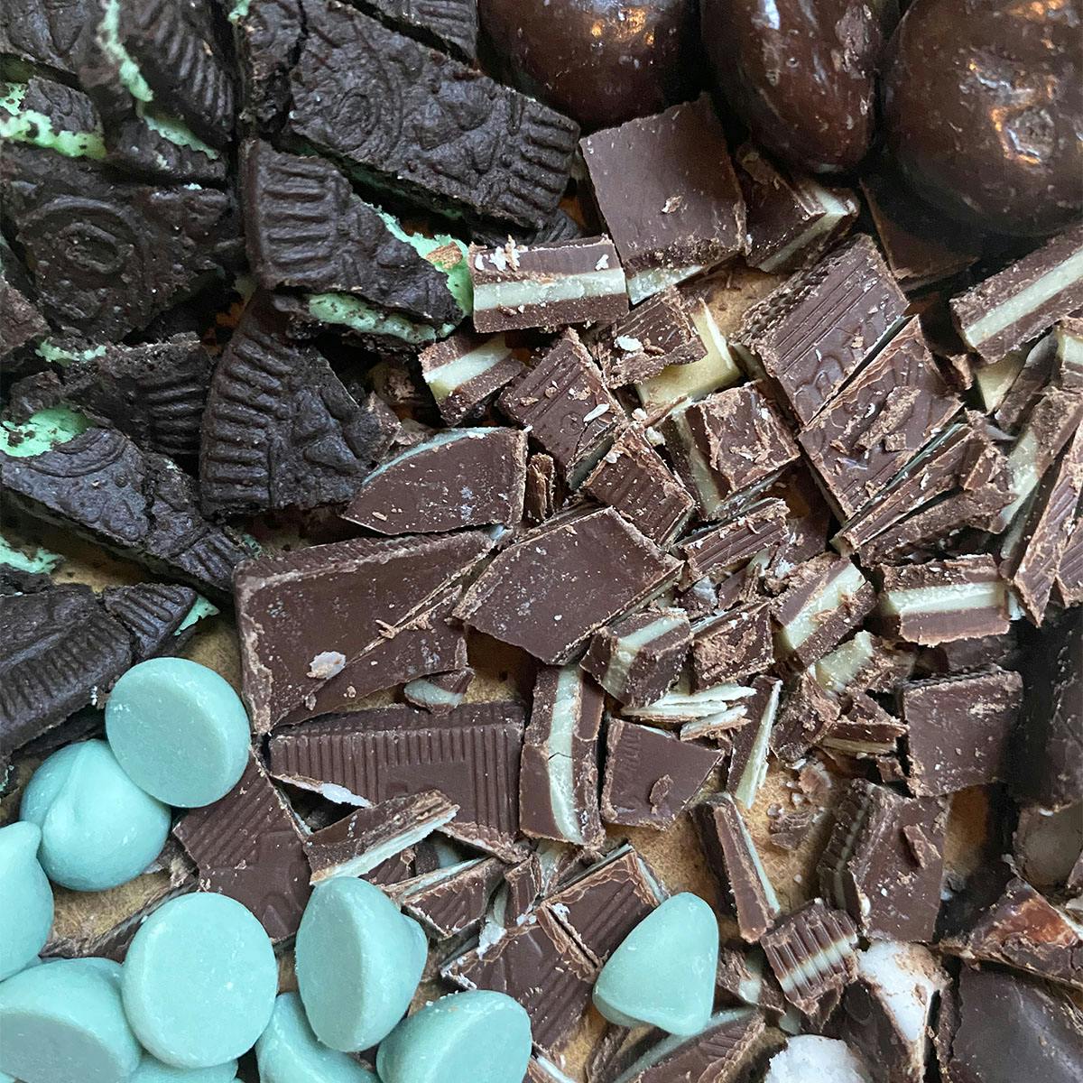 Mint Madness GIANT Cookies Pack by Big Fat Cookie - Alternate image 1