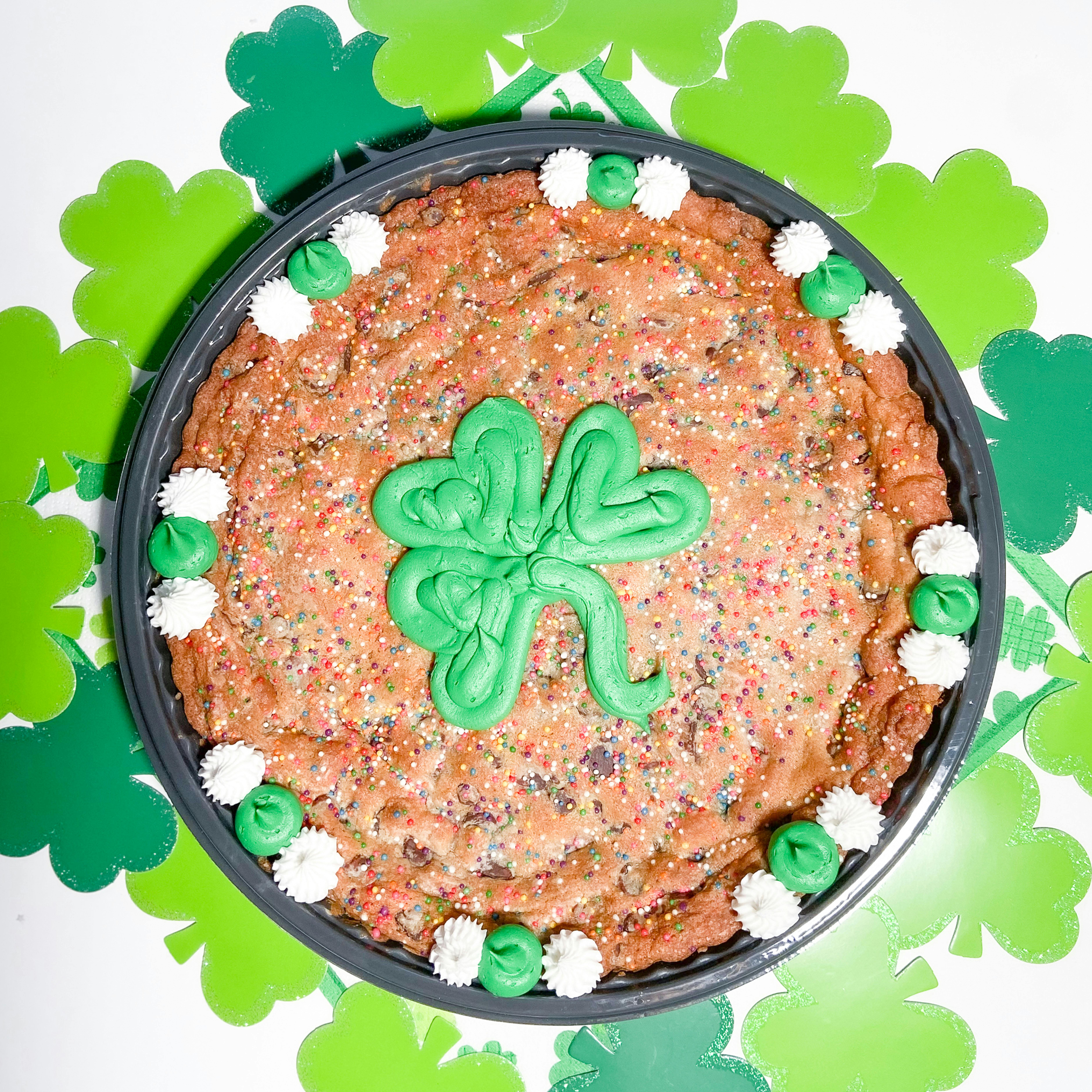 St. Patrick's Day Cookie Cake by Cookie DŌ