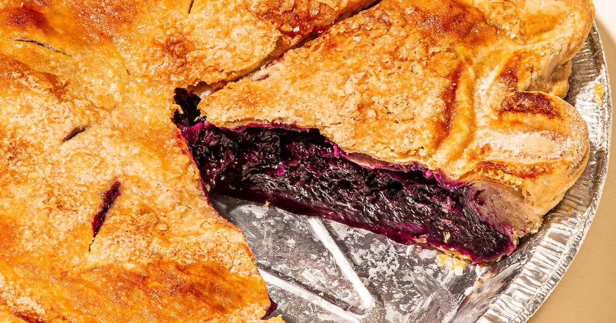 Maine Wild Blueberry Pie By Two Fat Cats Bakery Goldbelly maine-wild-blueberry-pie-by-two-fat-cats-bakery-goldbelly