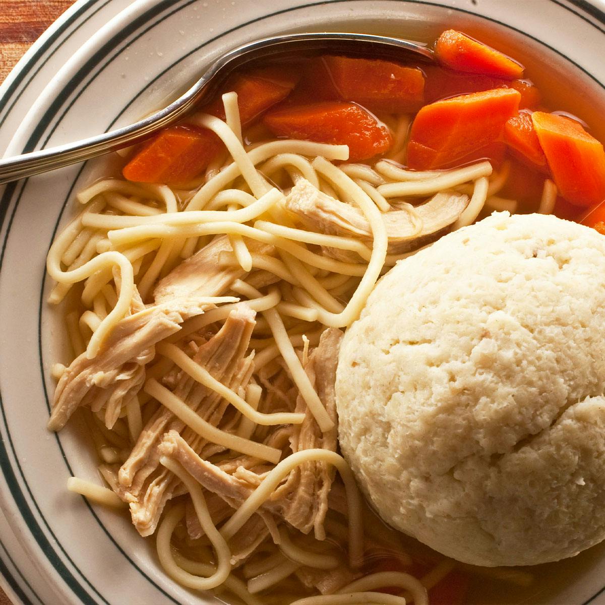 Matzo Ball Soup for 4 by Brent’s Deli | Goldbelly