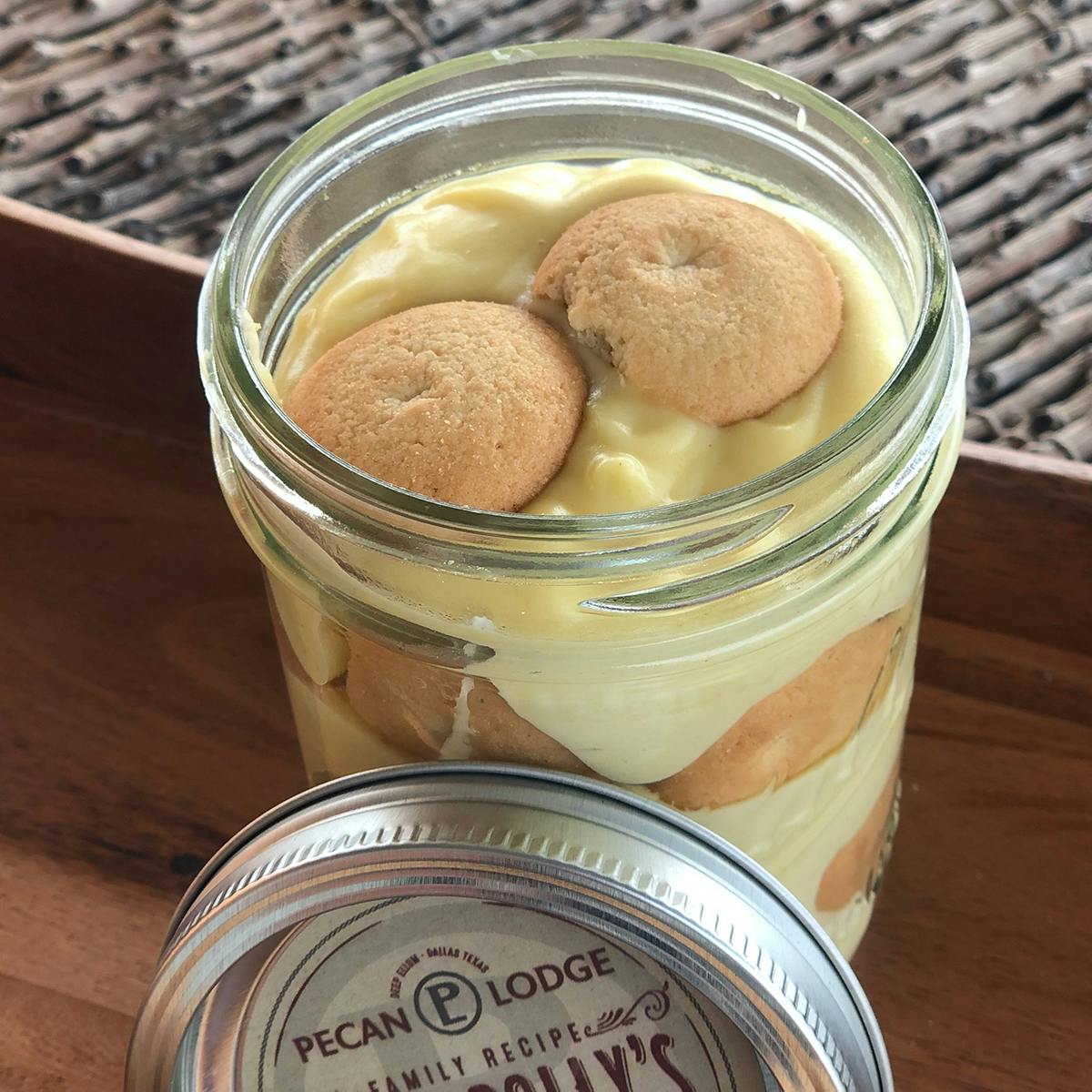 Aunt Polly's Banana Pudding Jars - 6 Pack by Pecan Lodge - Alternate image 1