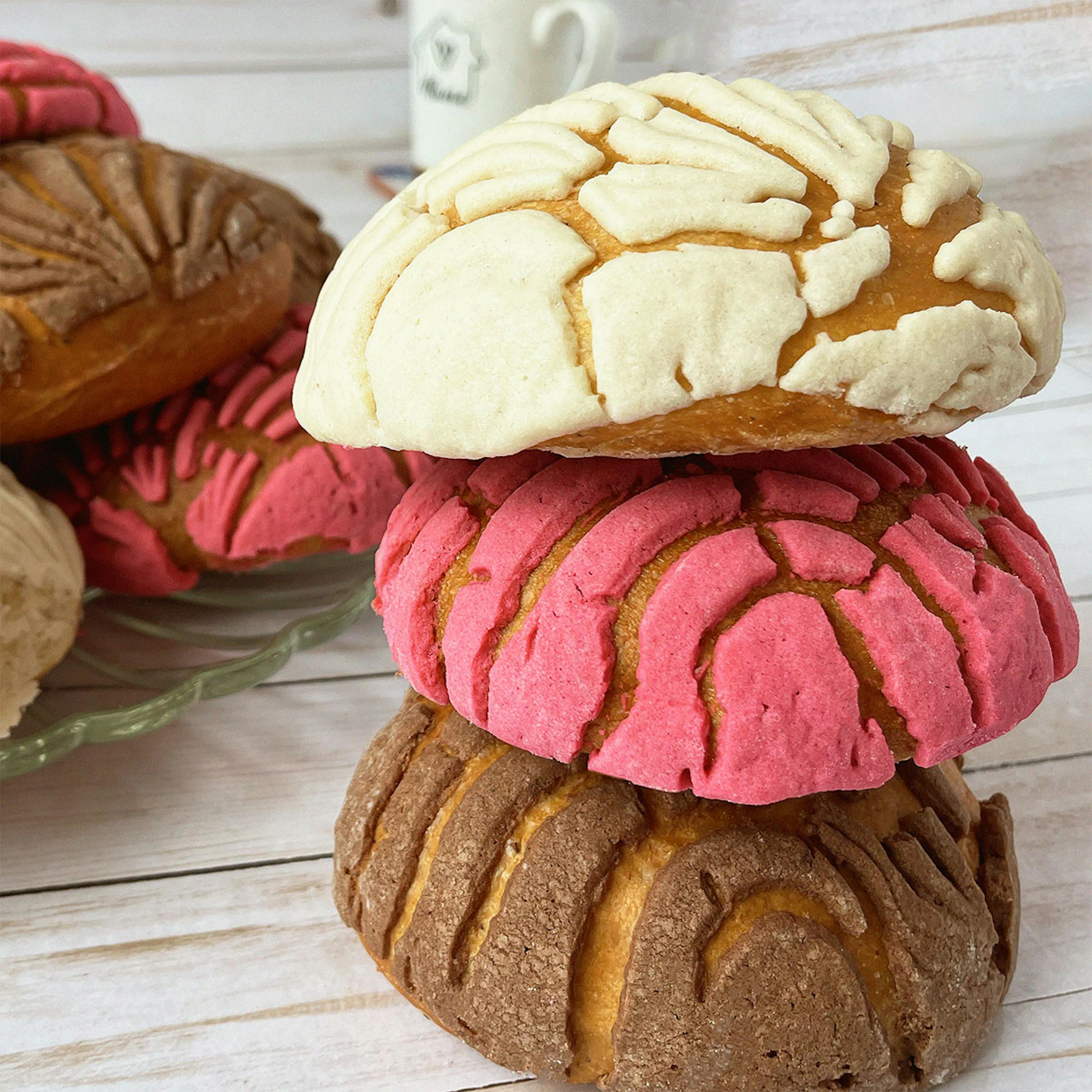 "Concha" Sweet Bread Sampler - 12 Pack by El Bolillo Bakery - Alternate image 4