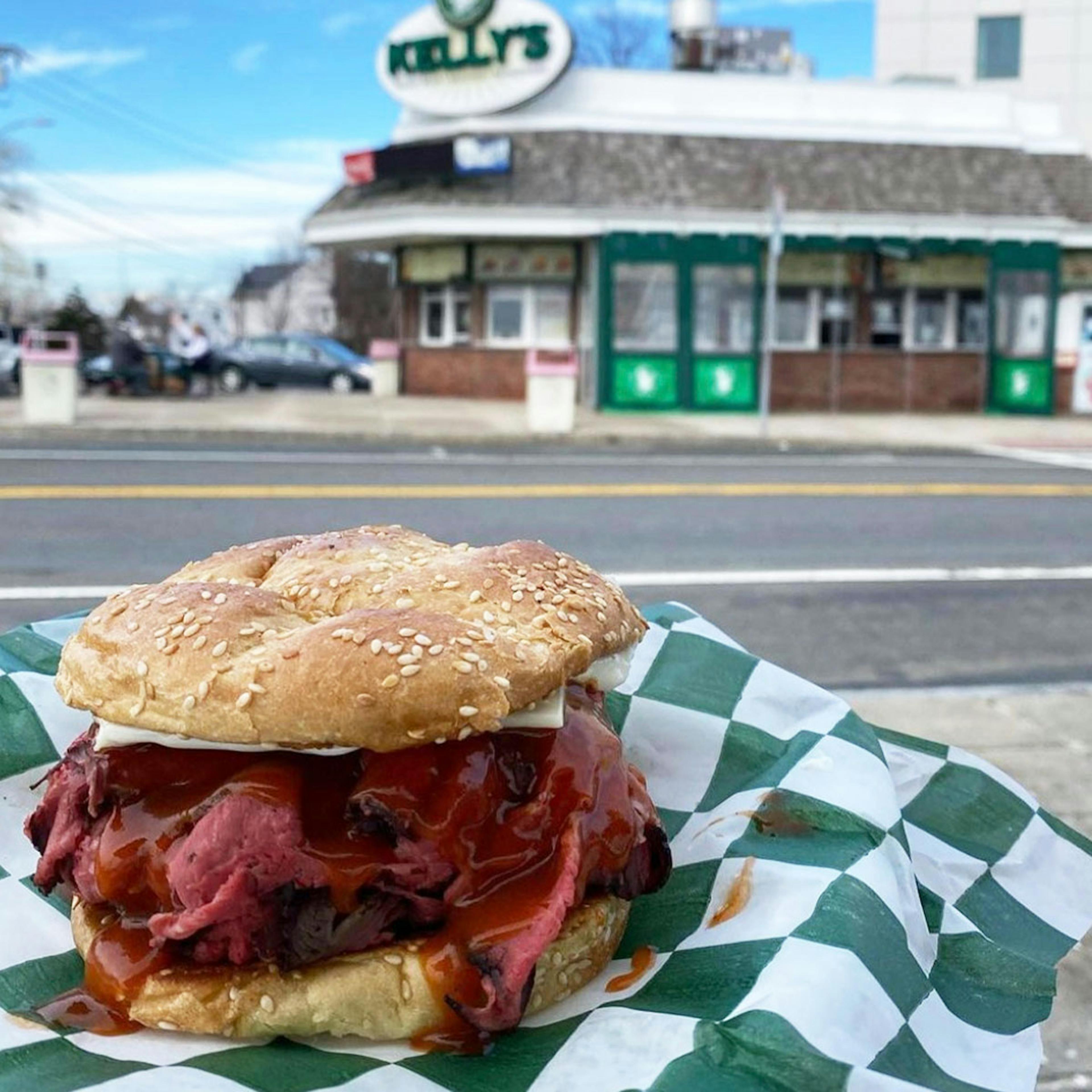 Signature Roast Beef Sandwich Kit - 4 Pack by Kelly's Roast Beef - Alternate image 2