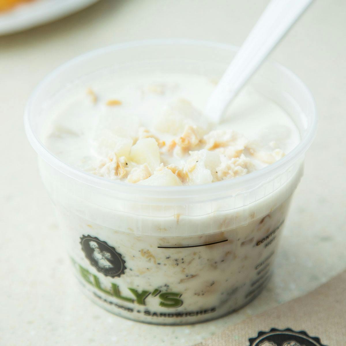 New England Clam Chowder - 2 Qts by Kelly's Roast Beef