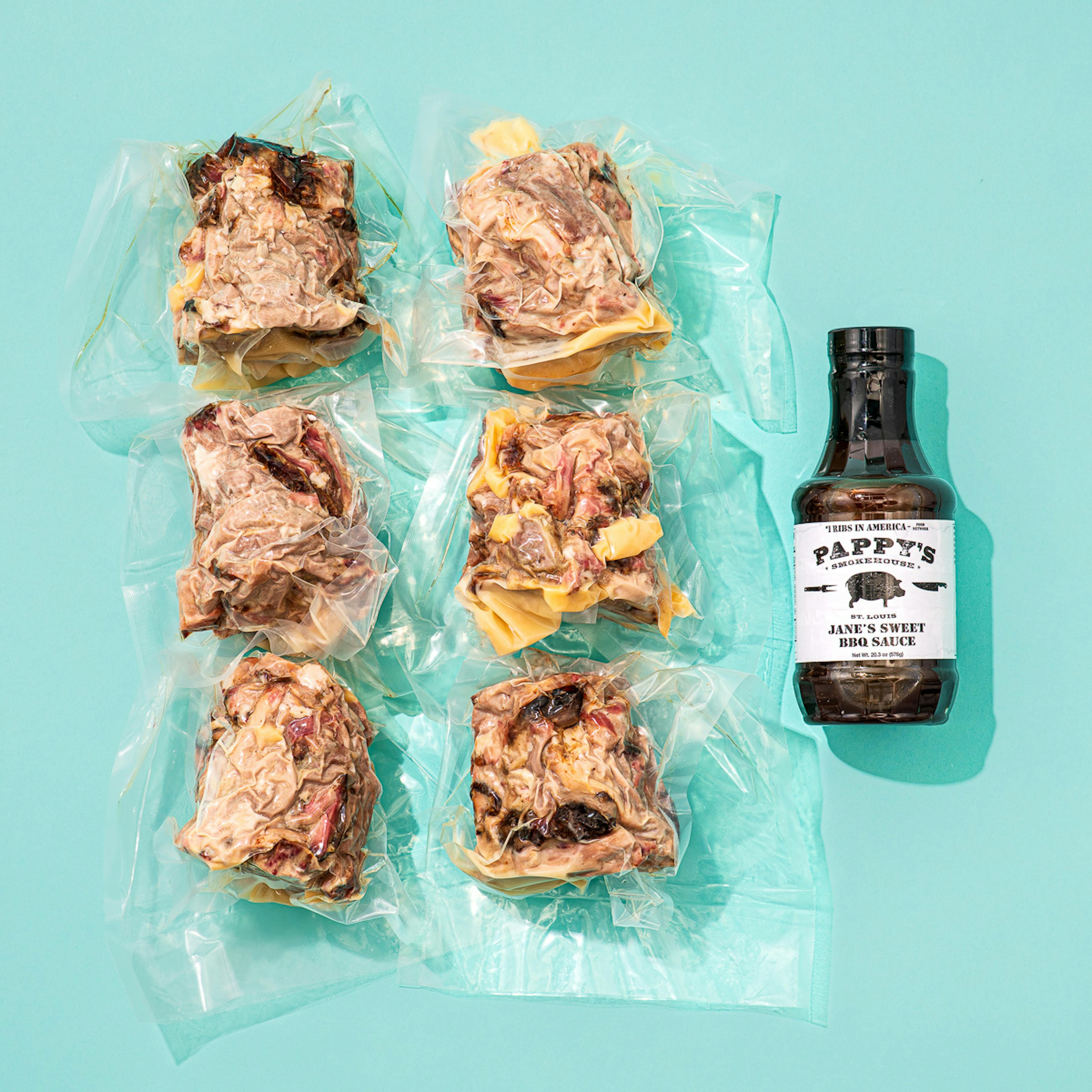 Pappy's Pulled Pork Pack - Serves 12-15 by Pappy's Smokehouse - Alternate image 1