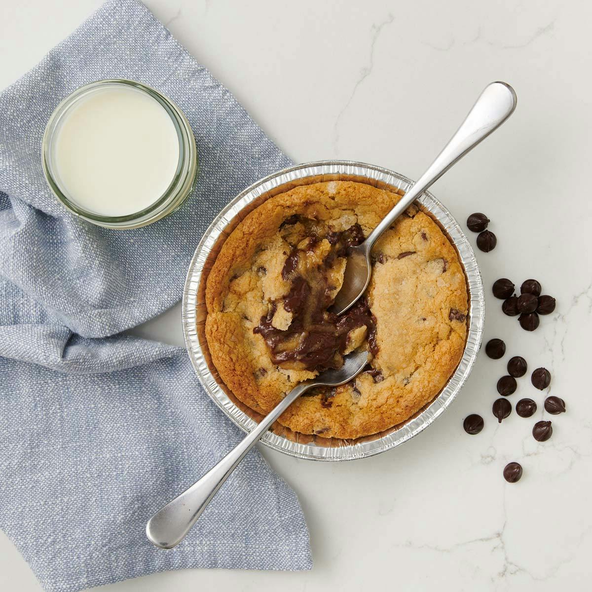 Ready-To-Bake Chocolate Chip Sea Salt Cookie Skillet Kit by Red Velvet NYC - Alternate image 2