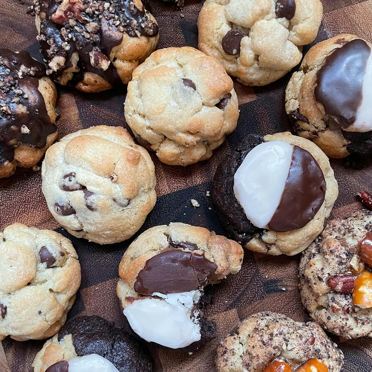 "Little Fats" Deli Mini Cookies - 15 Pack by Big Fat Cookie - Alternate image 1