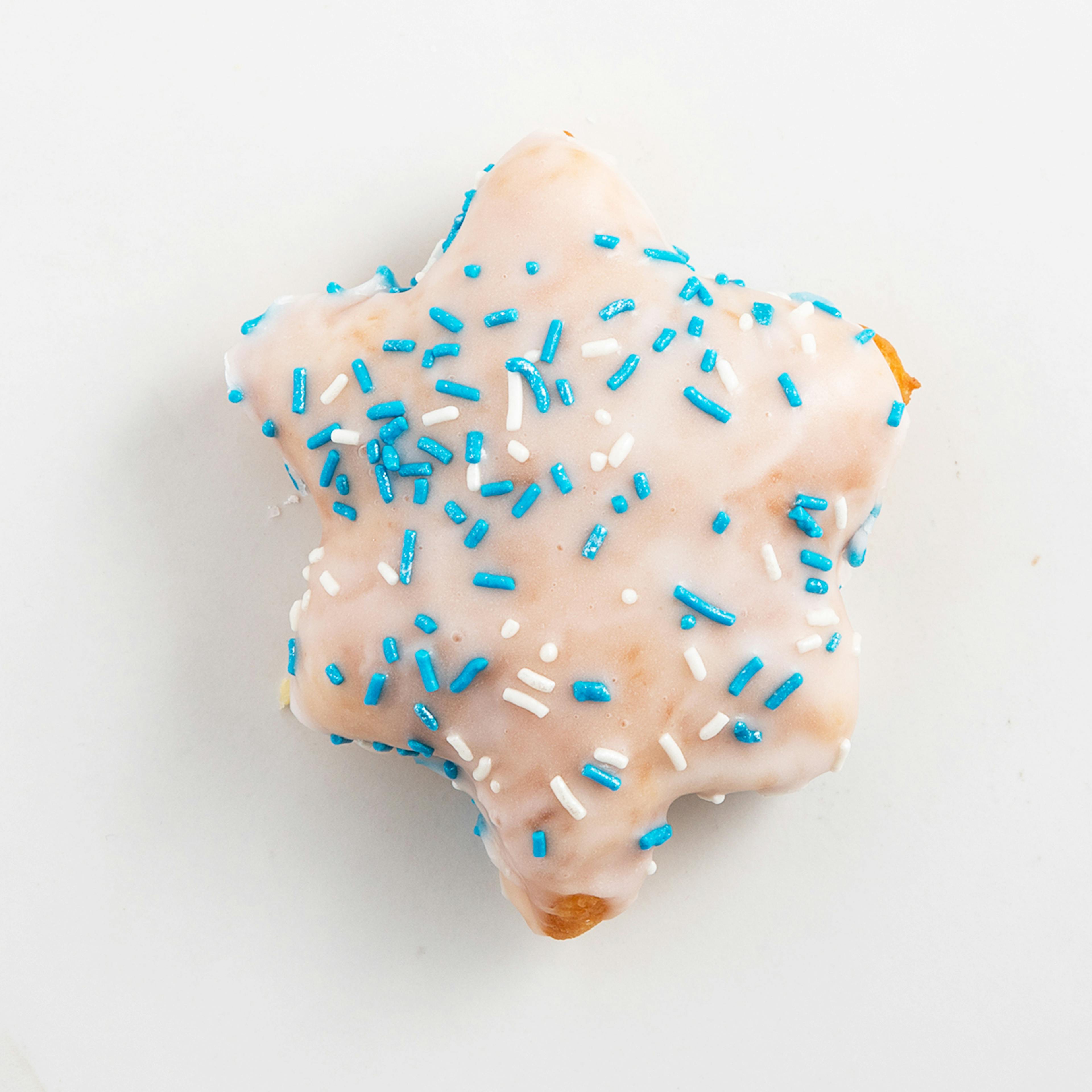 Star of David Donut - 6 Pack by Primo's Donuts - Alternate image 1