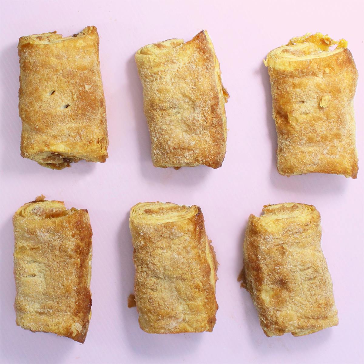 Apple Puffs - 6 Pack by Collegetown Bagels