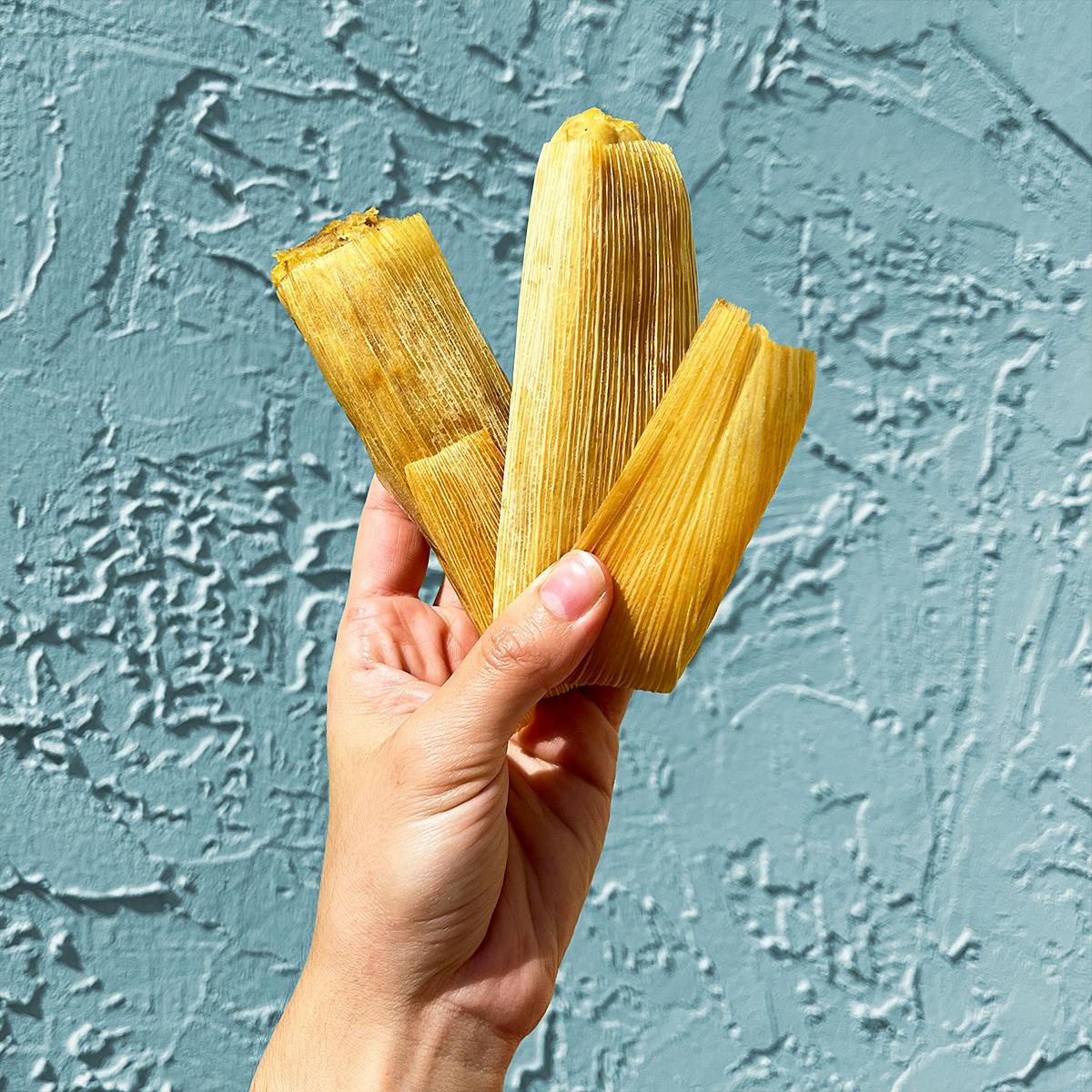 Chicken & Hatch Chili Tamales - 12 Pack by El Bolillo Bakery - Alternate image 1