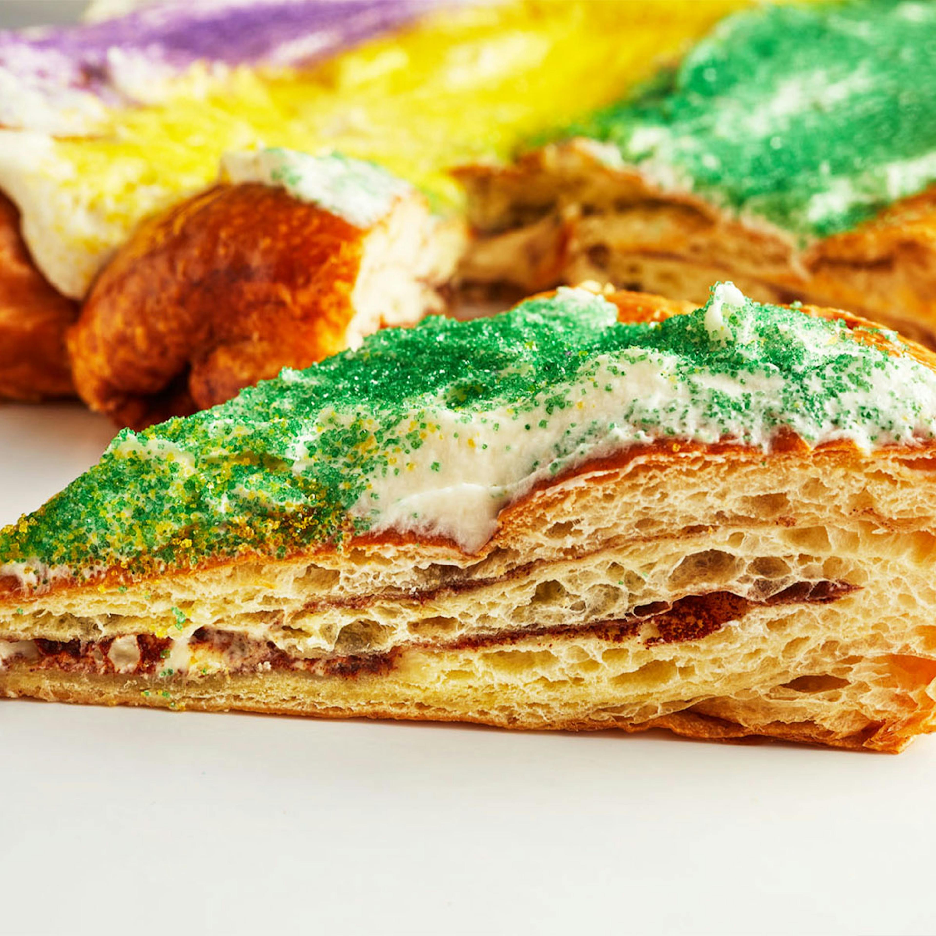 Pecan King Cake by Dong Phuong Bakery - Alternate image 3
