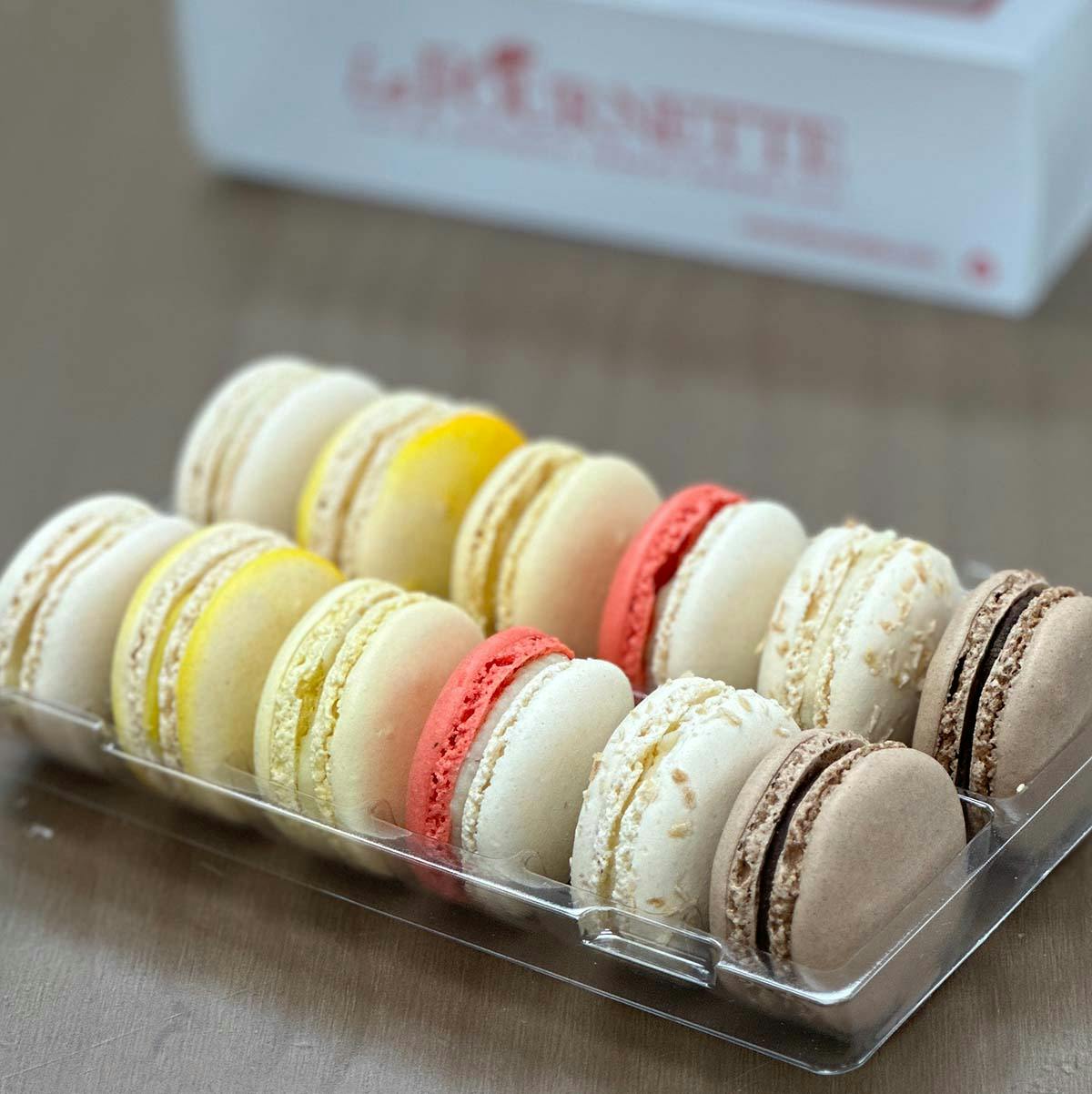 Secret Macaron キャノチェ s-l400.jpg