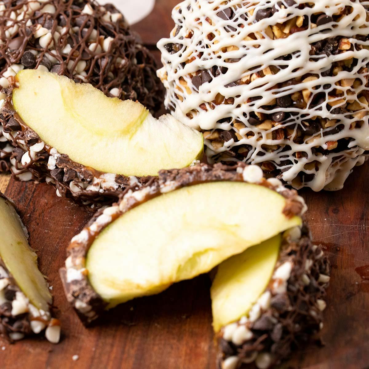 Chocolate Lover's Caramel Apples - 6 Pack by Melissa's Produce - Alternate image 2