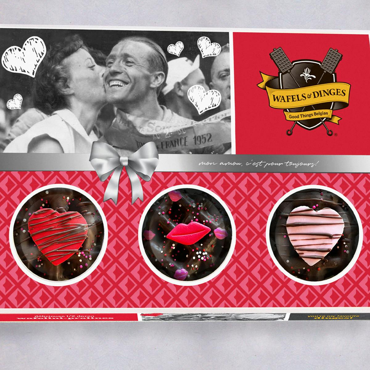 Red Love Chocolate Wafelinis - 12 Pack by Wafels & Dinges - Alternate image 2