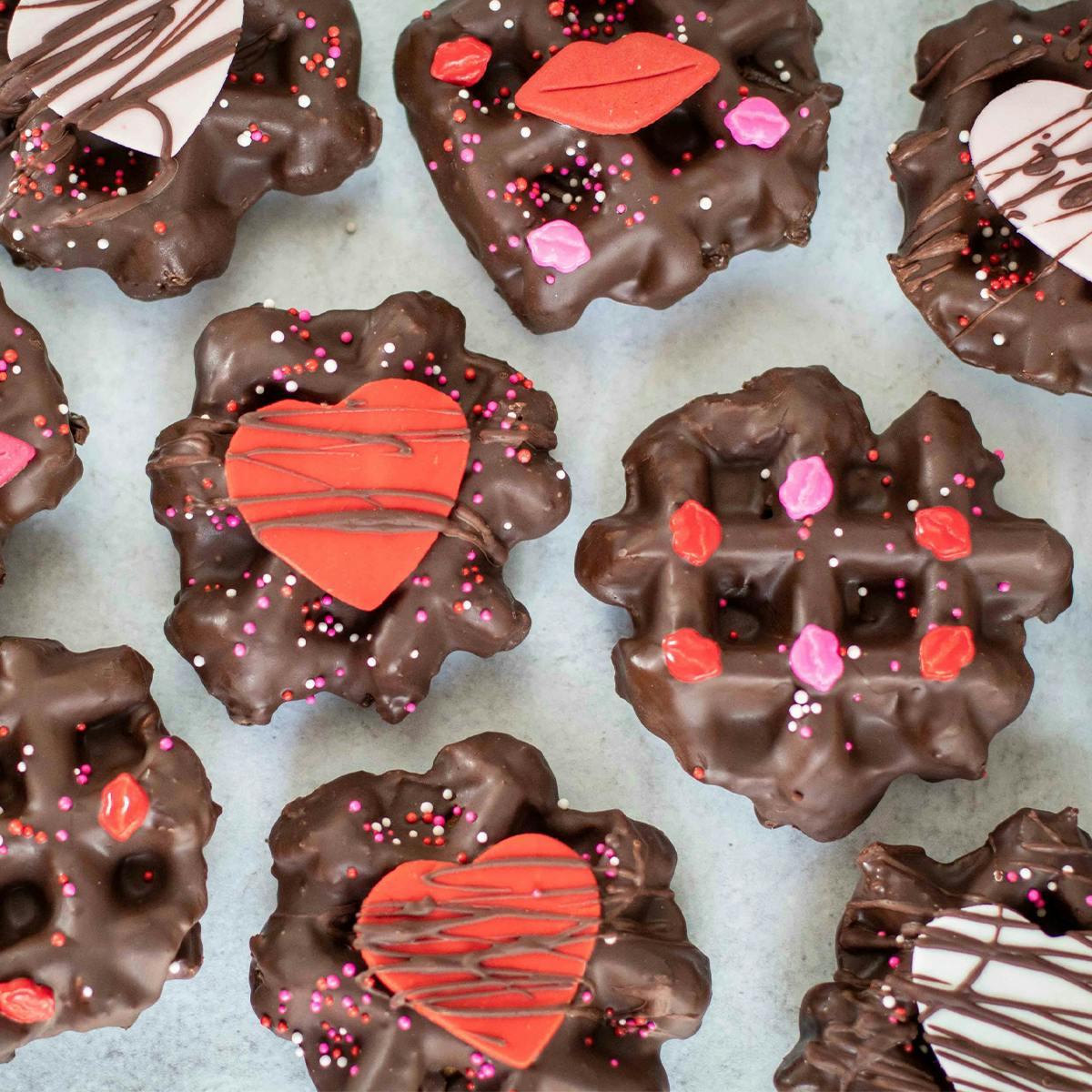 Red Love Chocolate Wafelinis - 12 Pack by Wafels & Dinges