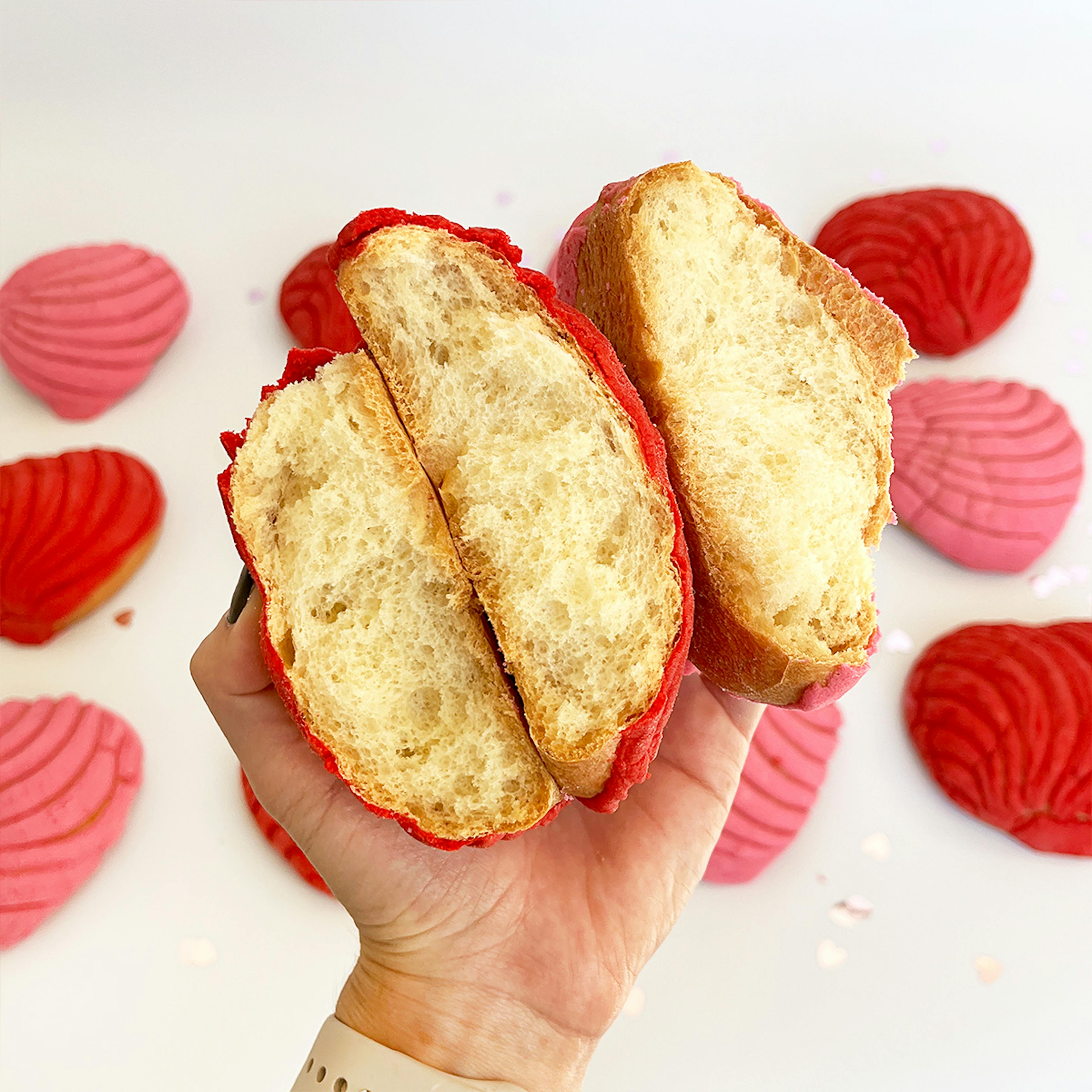 Heart "Concha" Sweet Bread - 12 Pack by El Bolillo Bakery - Alternate image 1