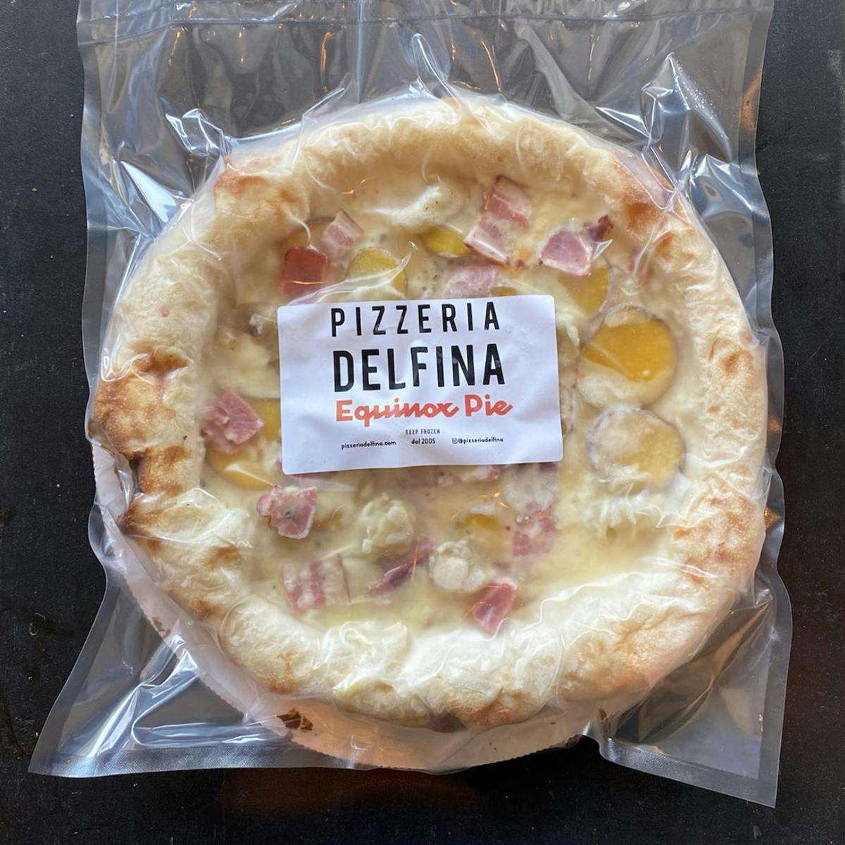 https://goldbelly.imgix.net/uploads/showcase_media_asset/image/187212/Pizzeria-Delfina-Equinox-2.jpg?ixlib=react-9.0.2&auto=format&ar=1%3A1