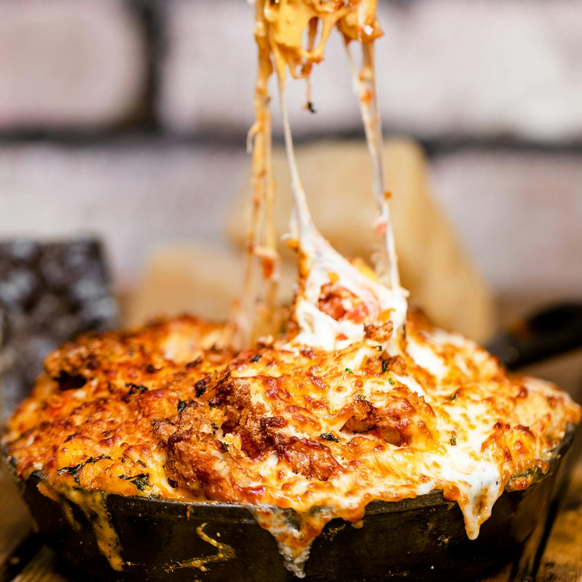 Chicken Parmesan Mac & Cheese For 4-6 by World Famous House of Mac