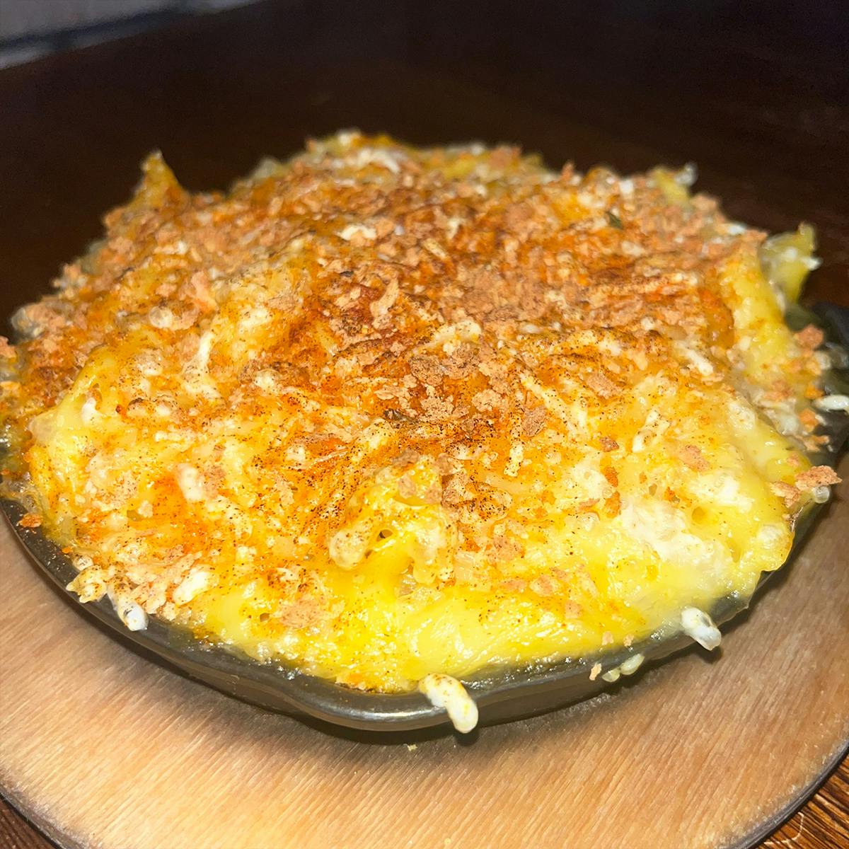 Aisha's Vegan Mac & Cheese For 4-6 by World Famous House of Mac - Alternate image 2