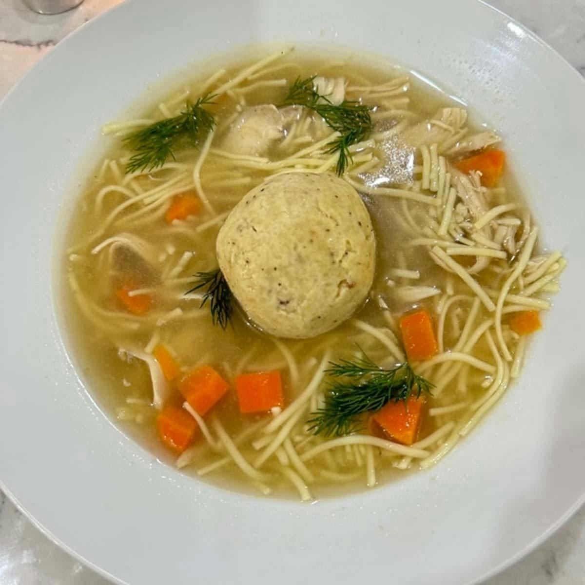 Glatt Kosher Holiday Feast for 6-8 by Mendy's Kosher Delicatessen - Alternate image 4