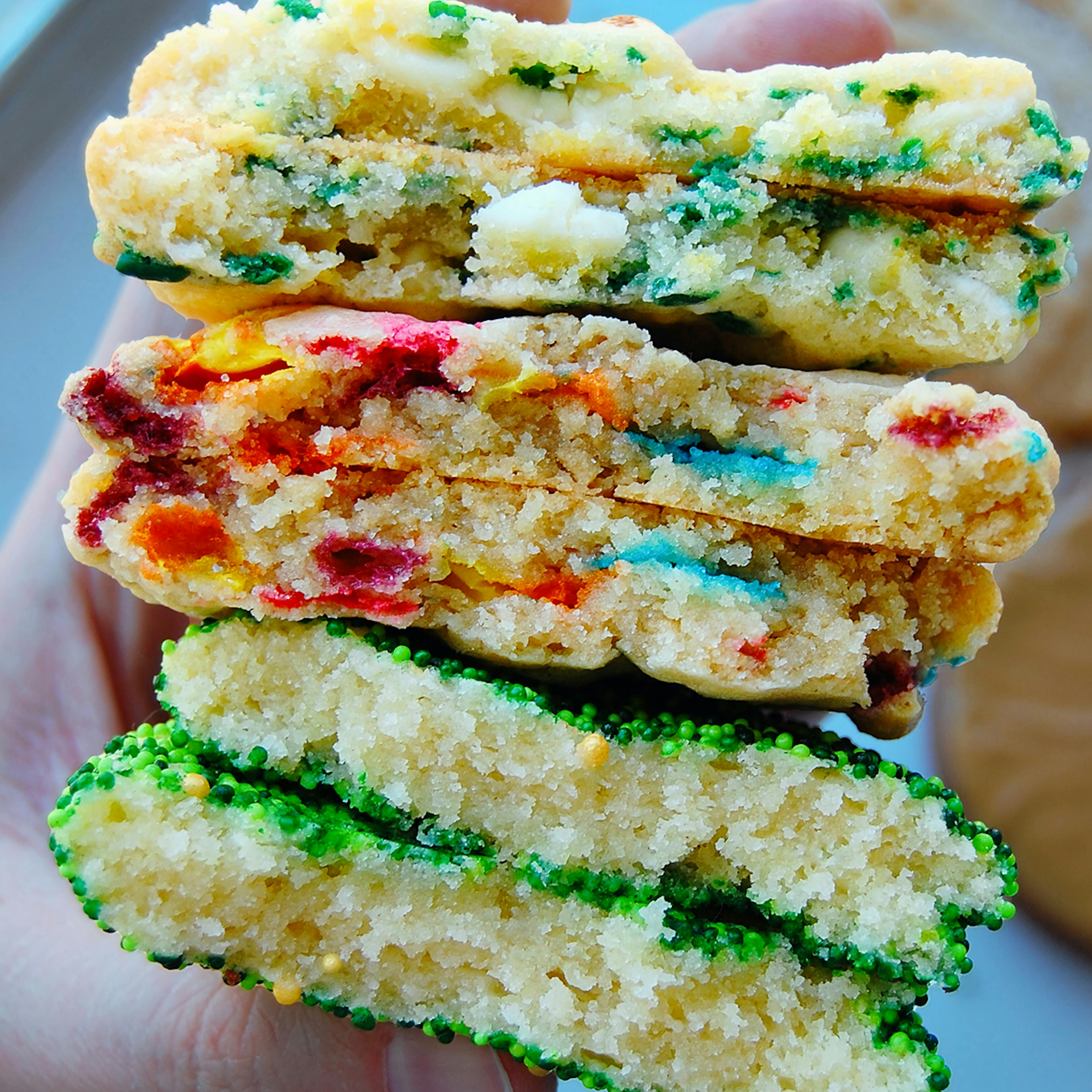 St Patrick's Day Cookie Box - 12 Pack by Cookie Good - Alternate image 7