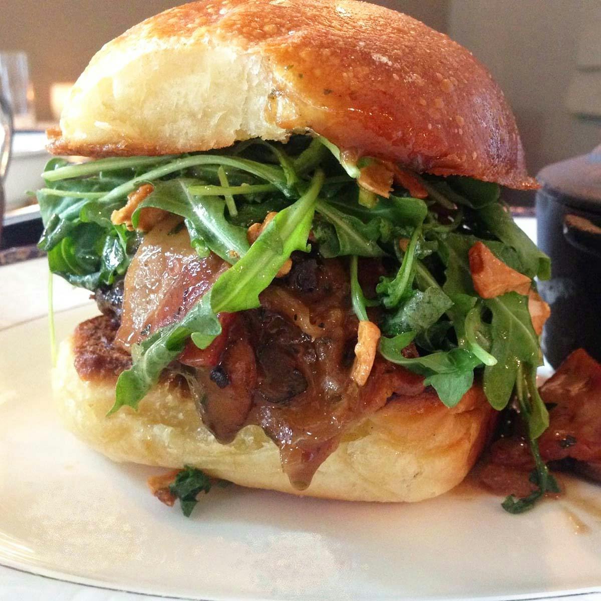 Filet Mignon Burger with Sauce Diane + Duck Fat Potatoes Kit for 4 by Edwin's Restaurant - Alternate image 1